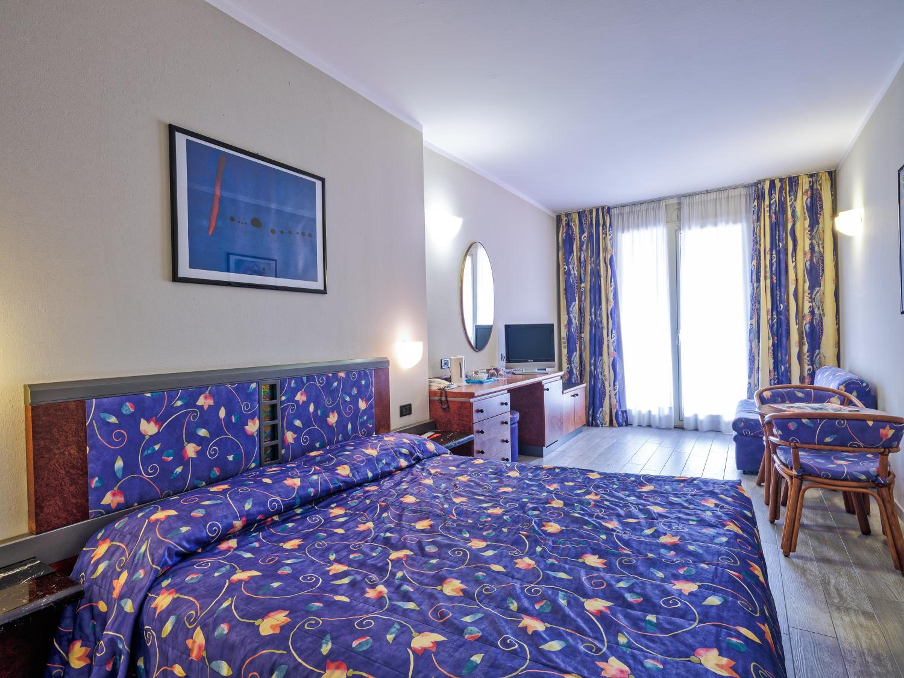 Superior Double or Twin Room - Photo 2