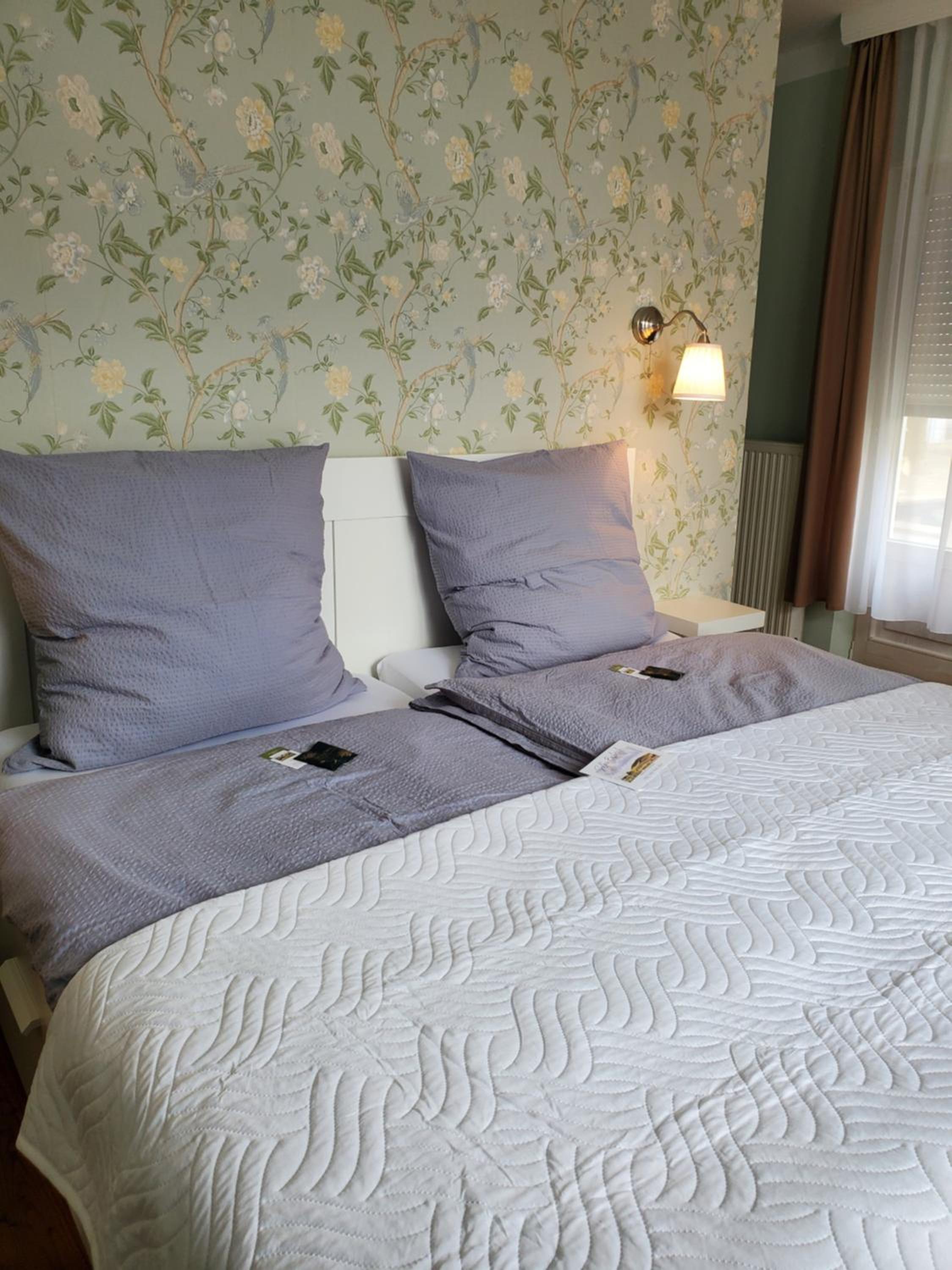 Double Room with Private Bathroom photo 1