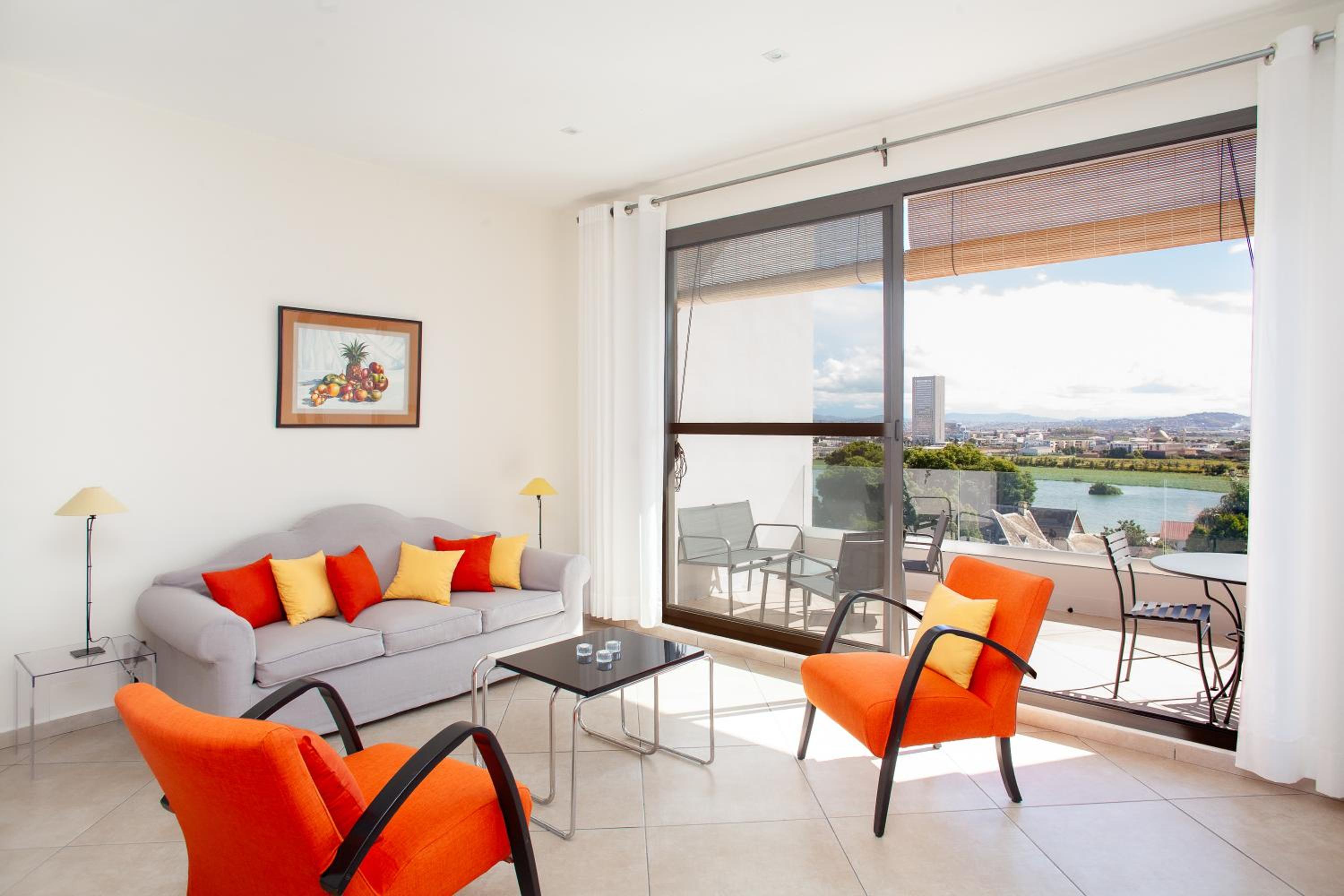Apartment With Lake View photo 3