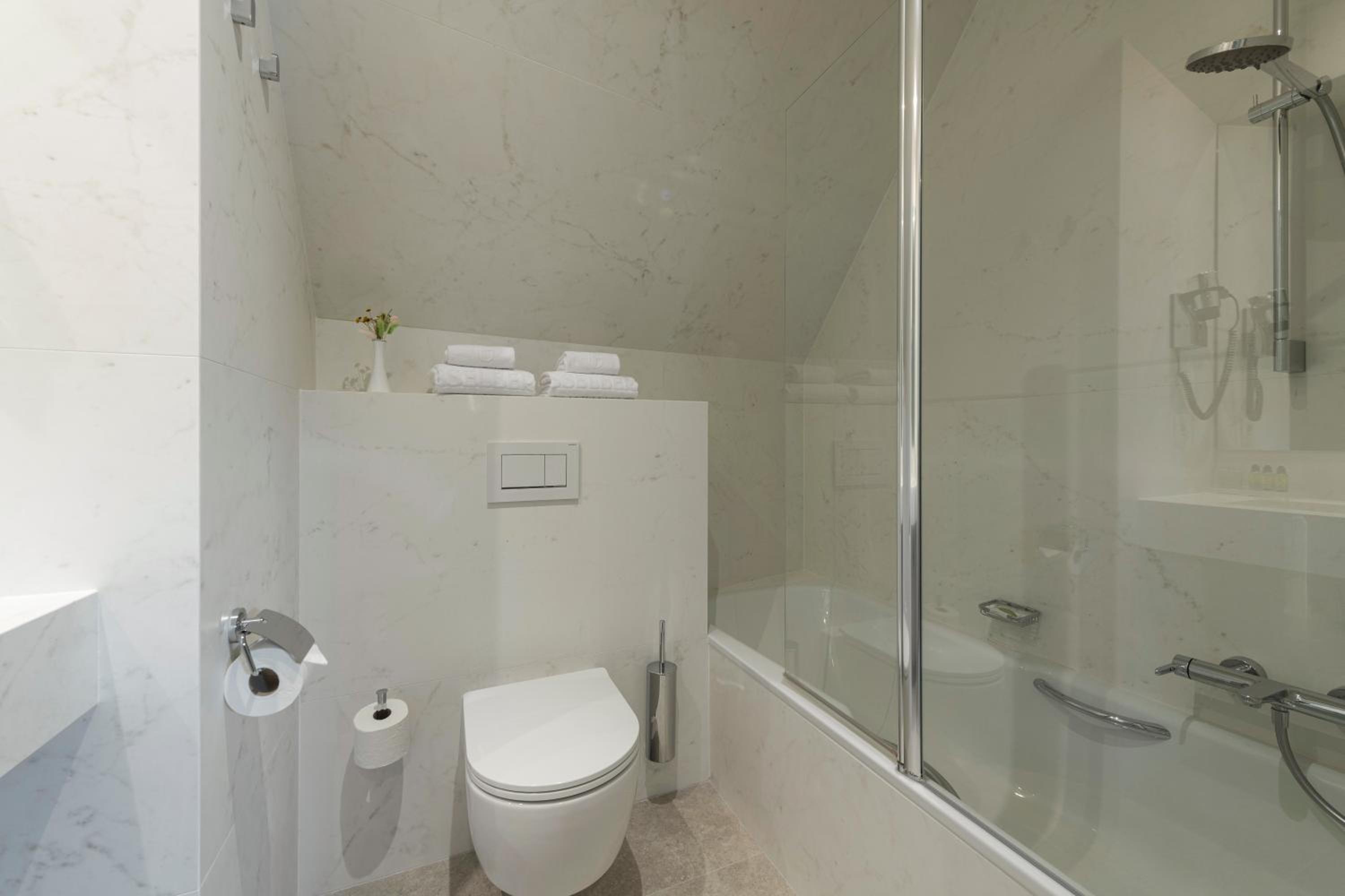 Superior Pent Room photo 2