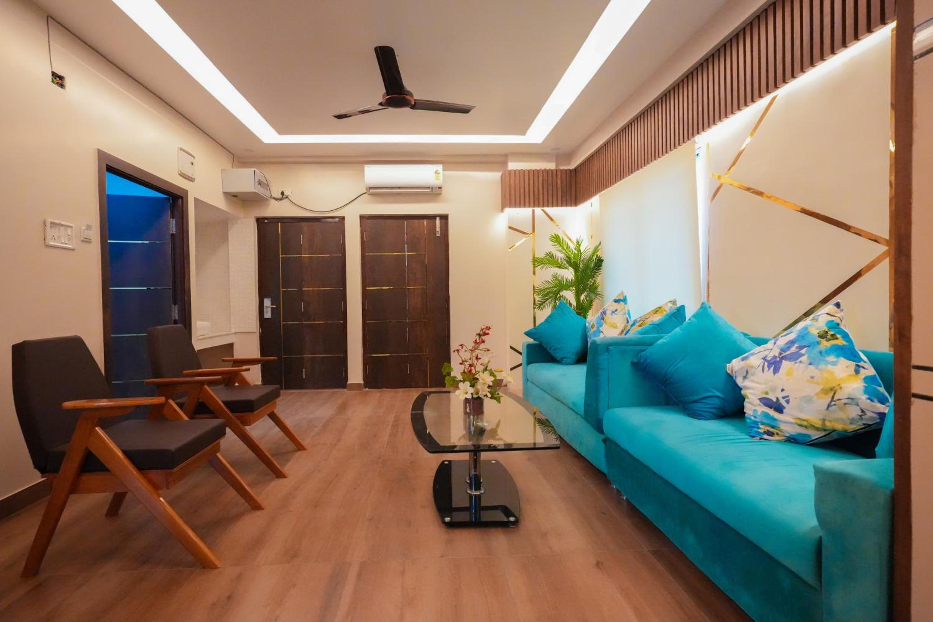 Suite With City View