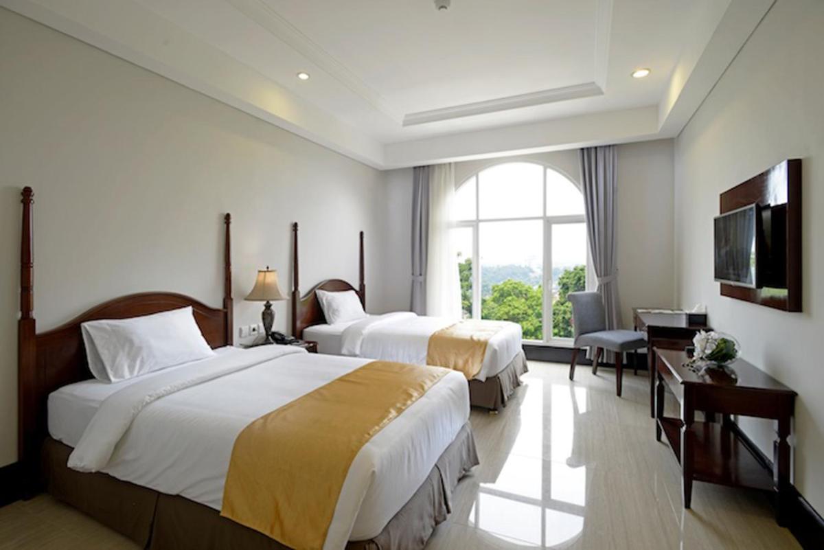 Deluxe Twin Room photo 3