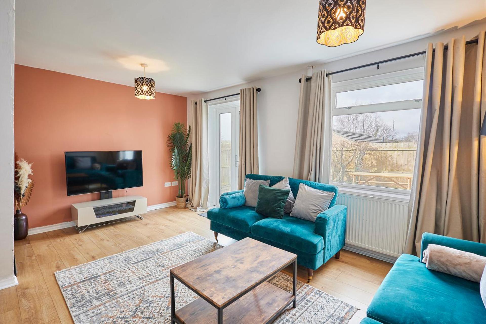 Three-Bedroom House photo 1