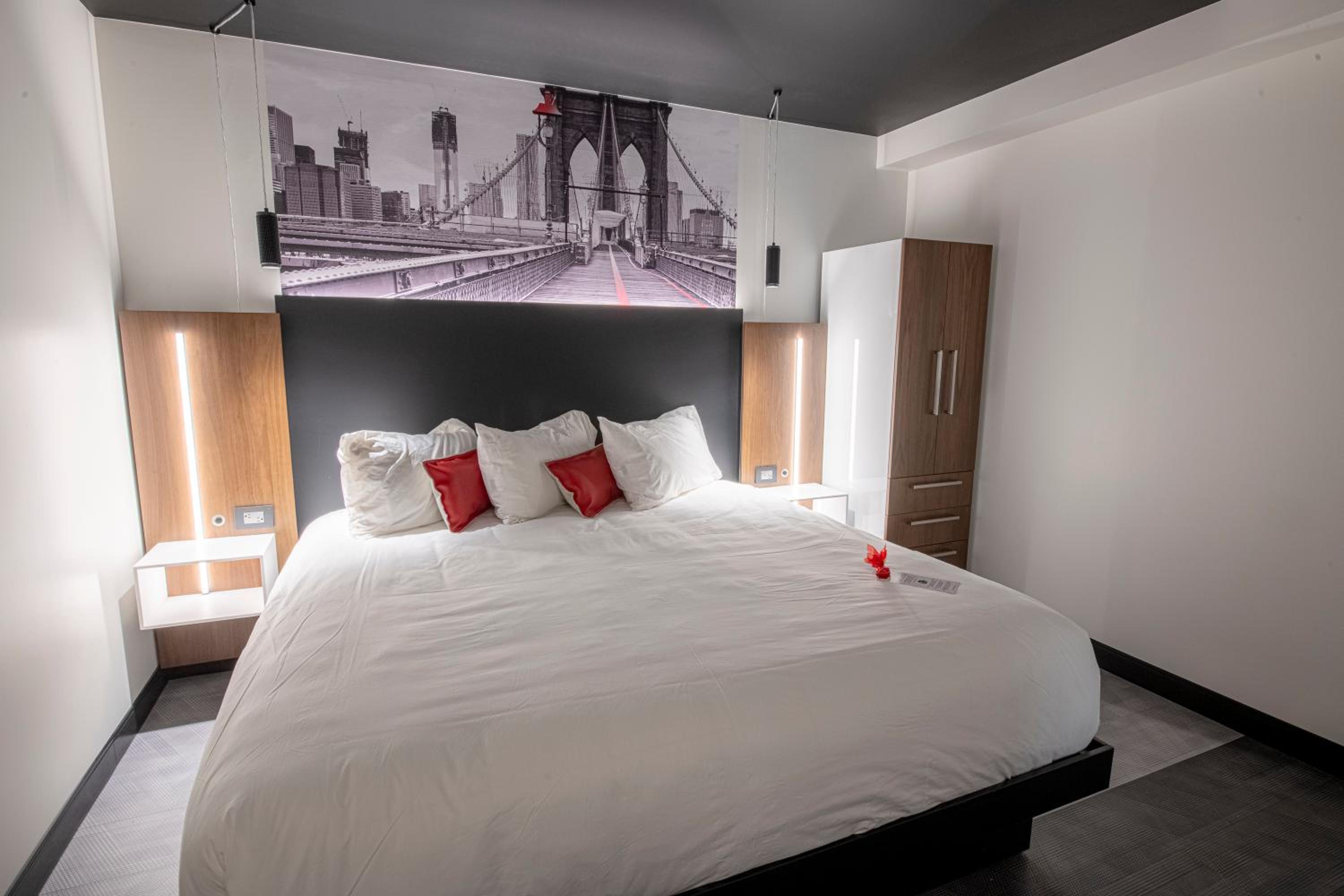 Family Suite - Photo 3