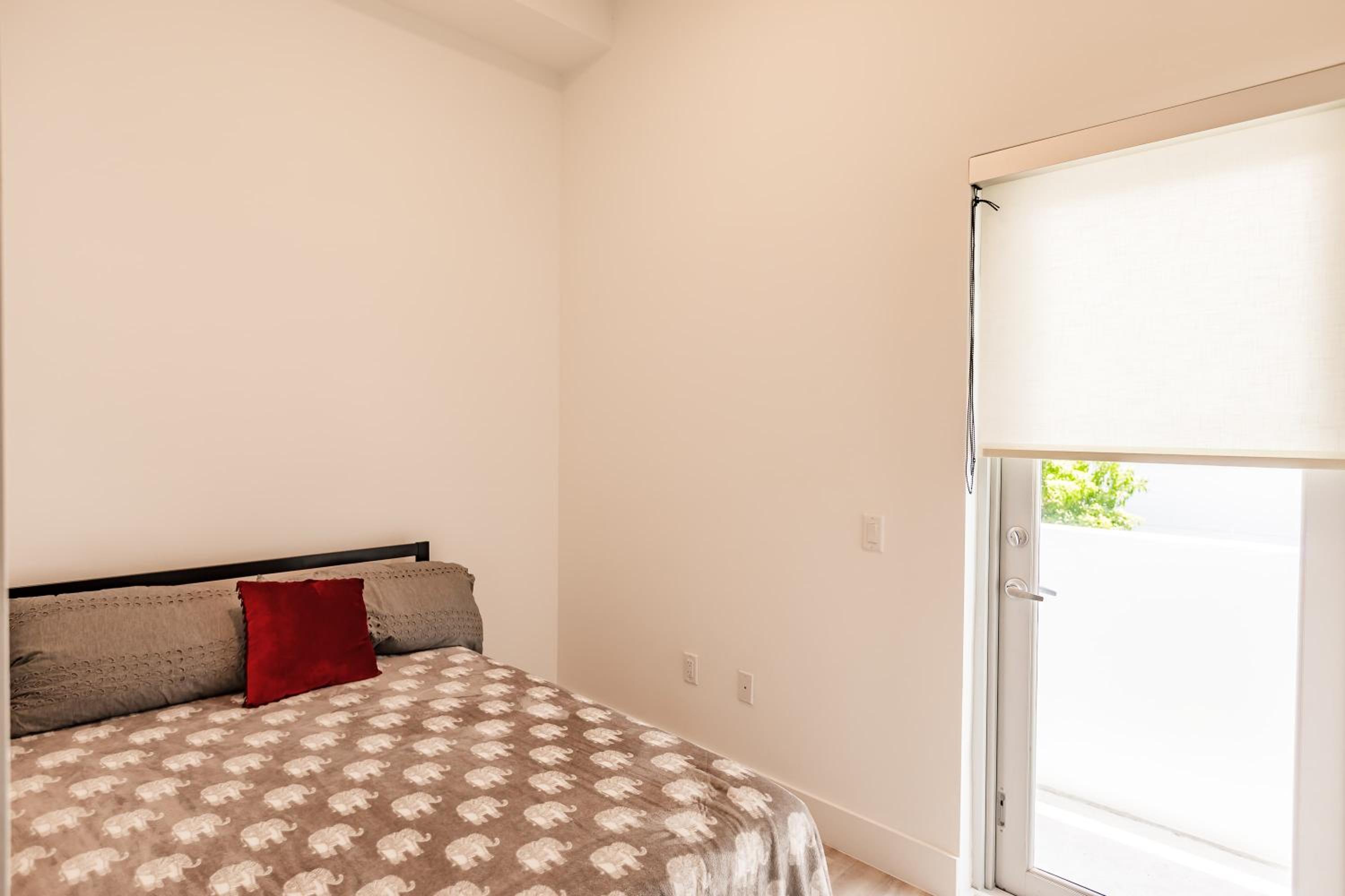 Single Bed in Mixed Dormitory Room photo 2