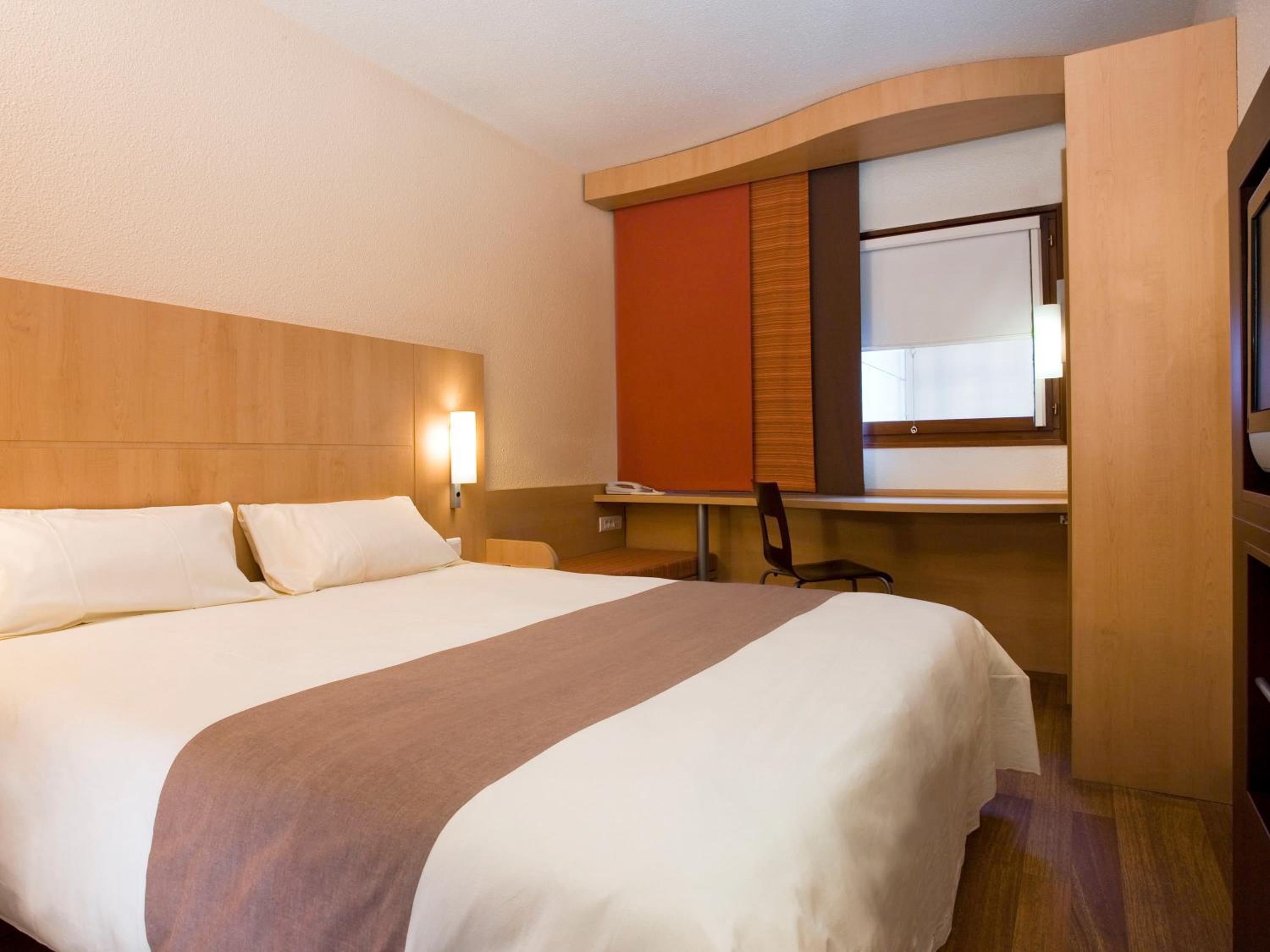Standard Double Room - Photo 2