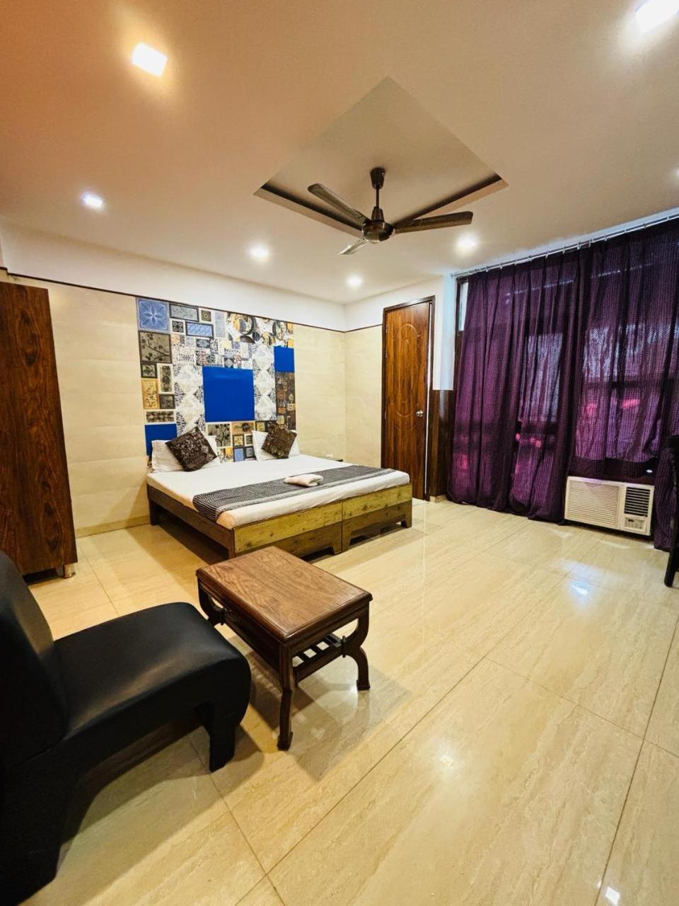 Triple Room with City View