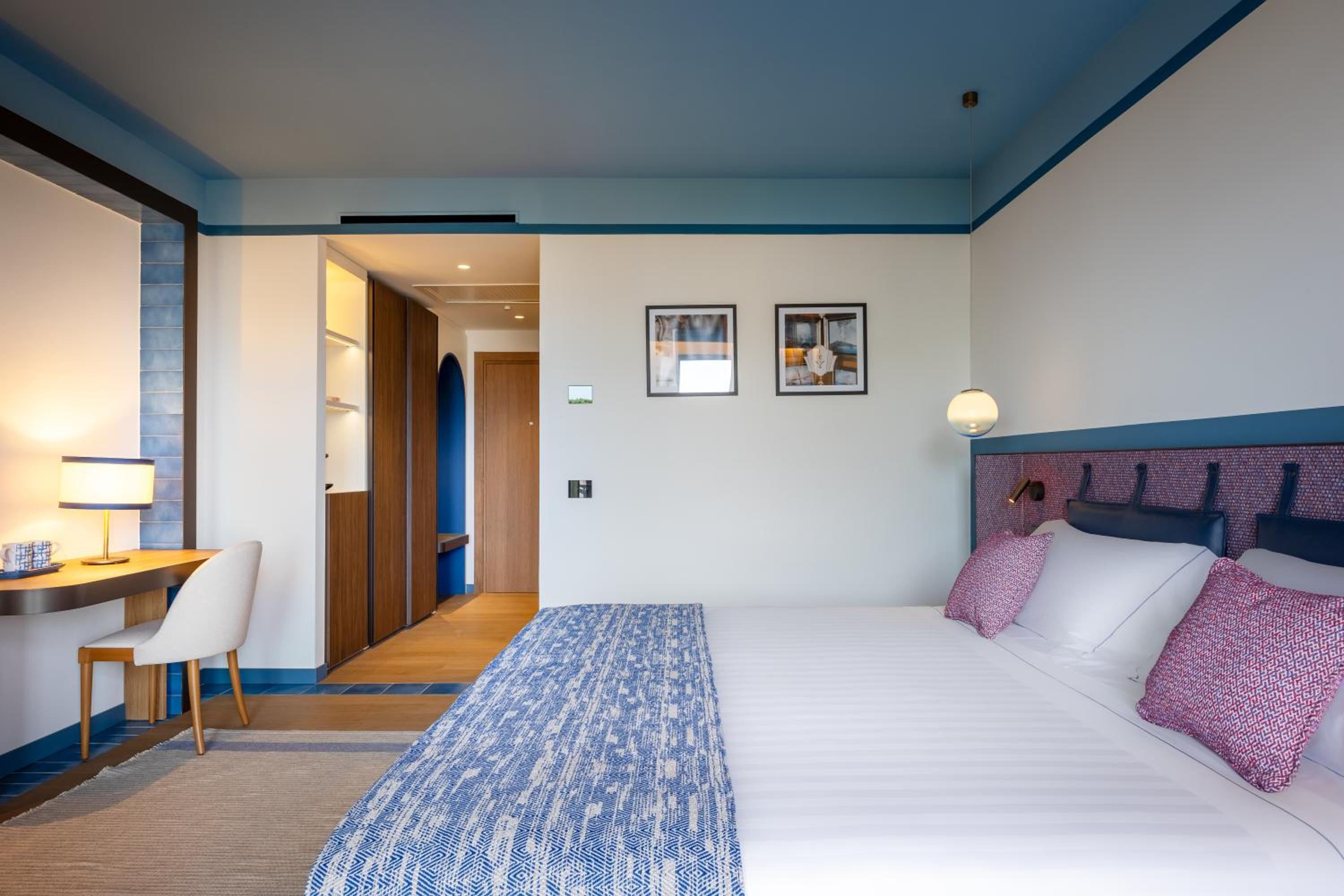 Junior Suite (Non Smoking)