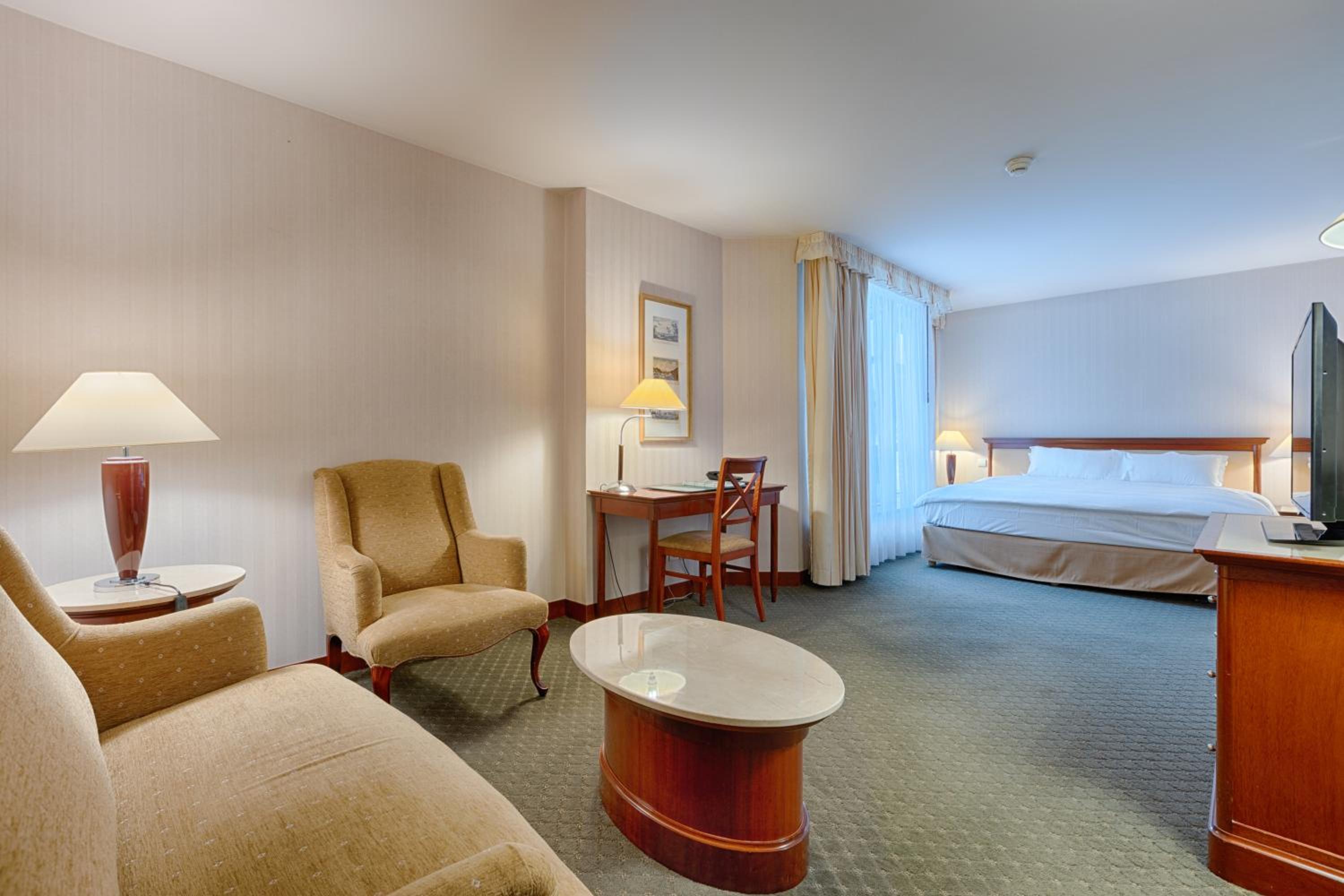 Junior Suite - Photo 11