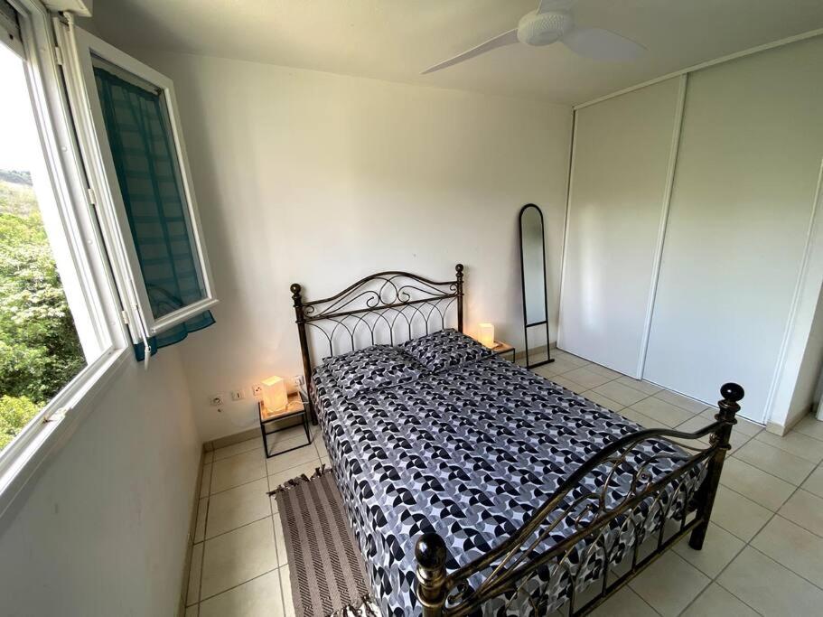 Two-Bedroom Apartment with Sea View photo 2