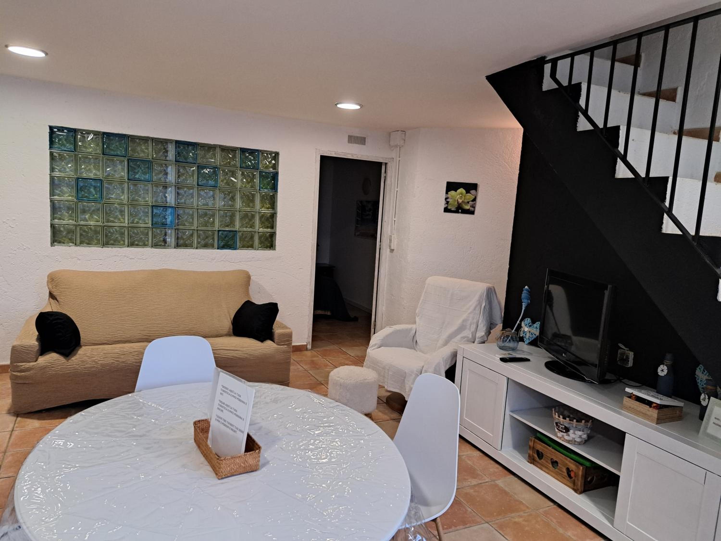 Apartment - Photo 1