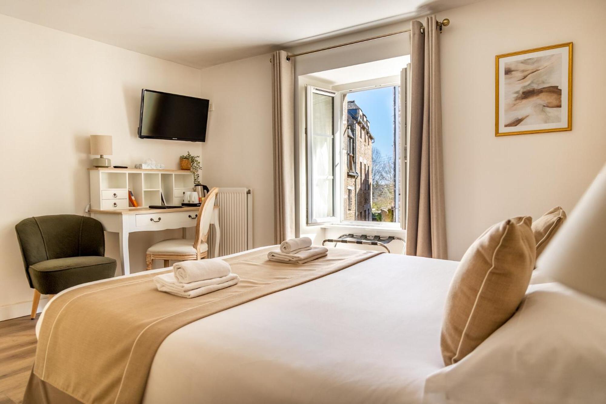 Double Room - Photo 1