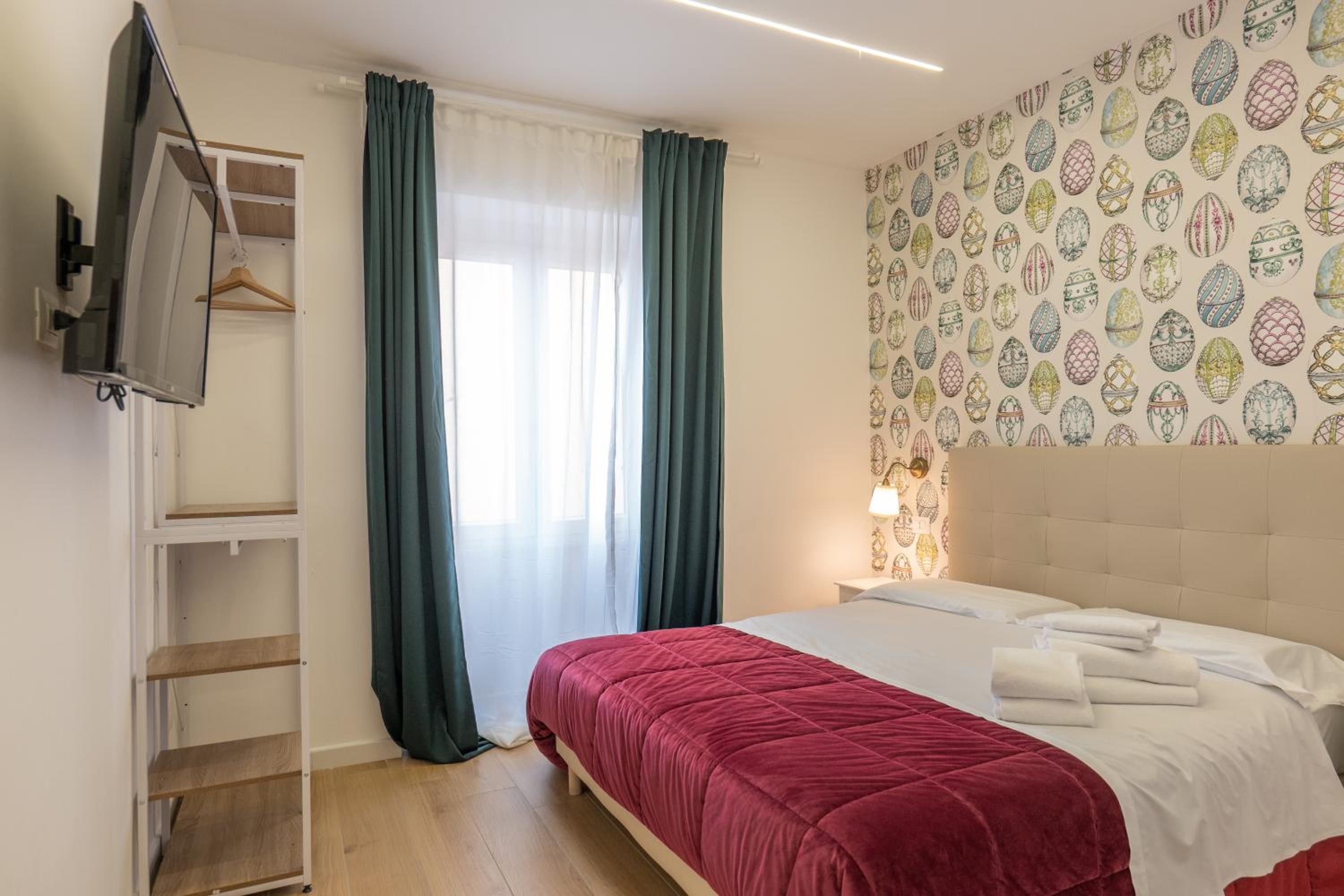 Queen Room