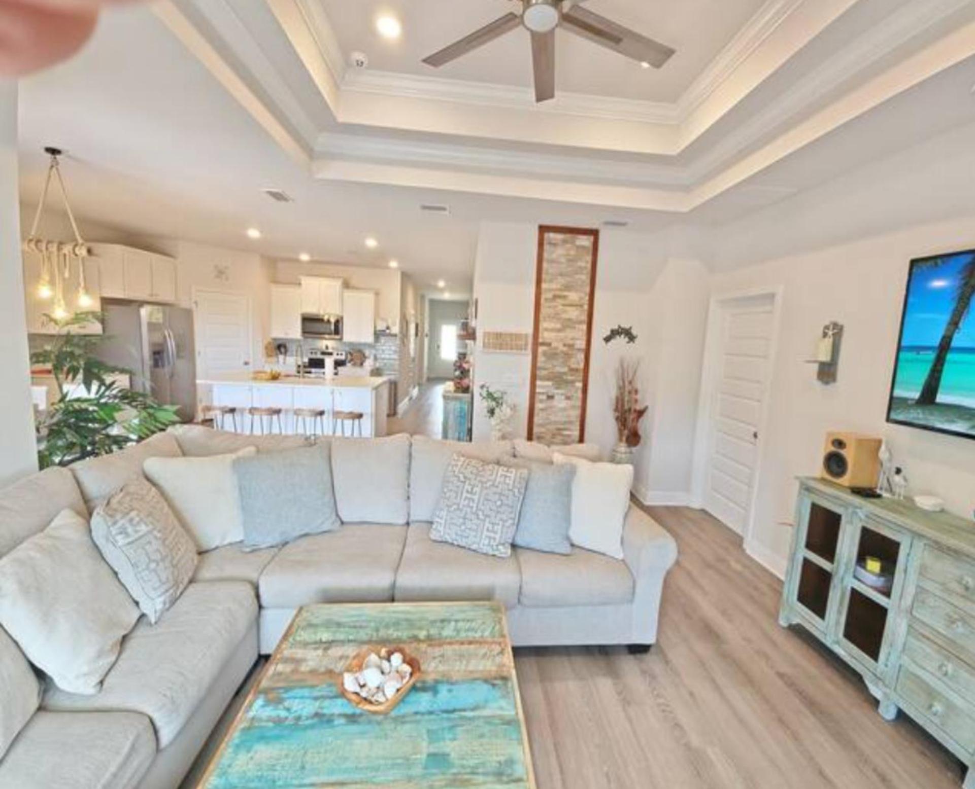 Villa photo 2