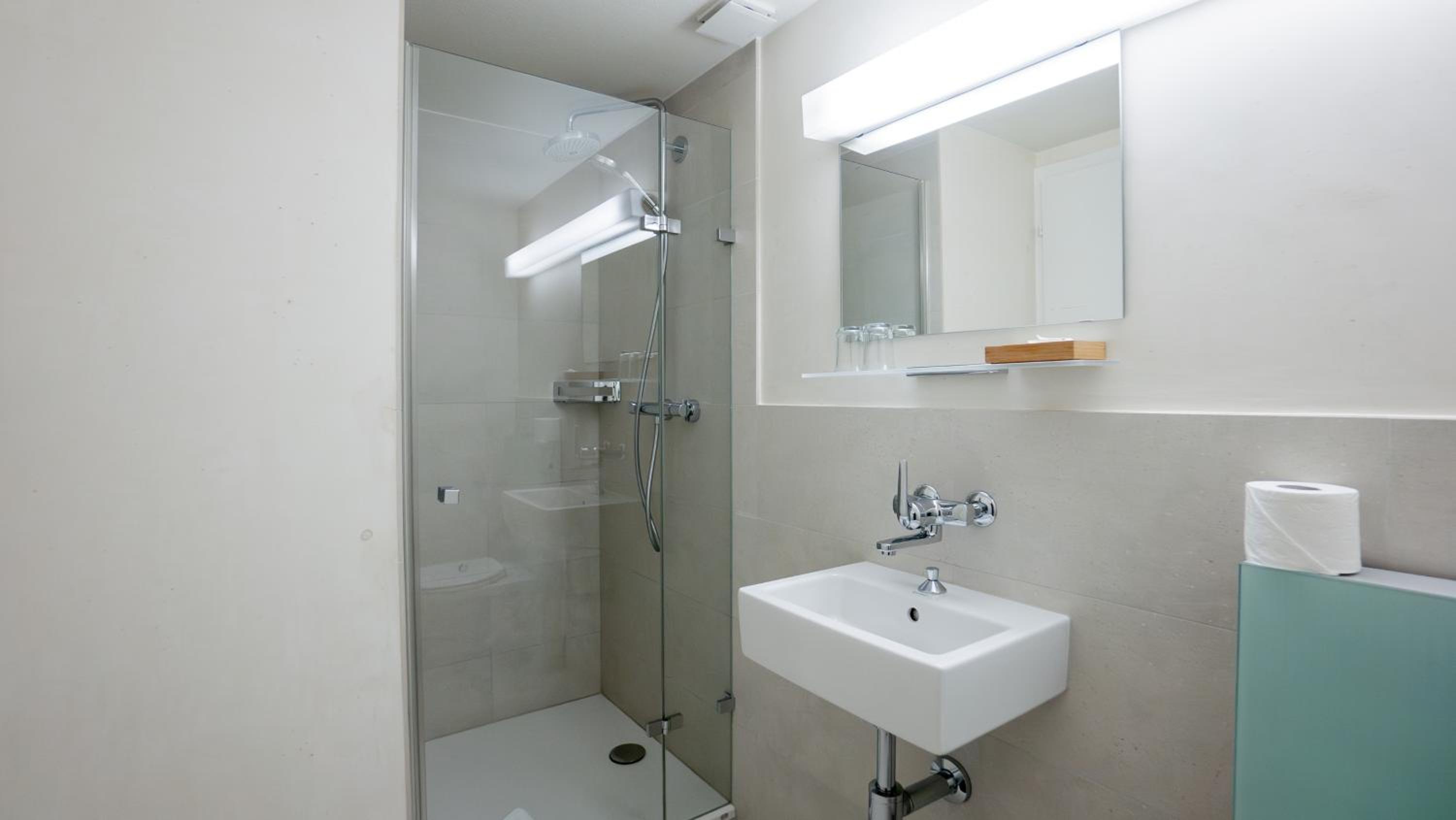 Double Room - Photo 6
