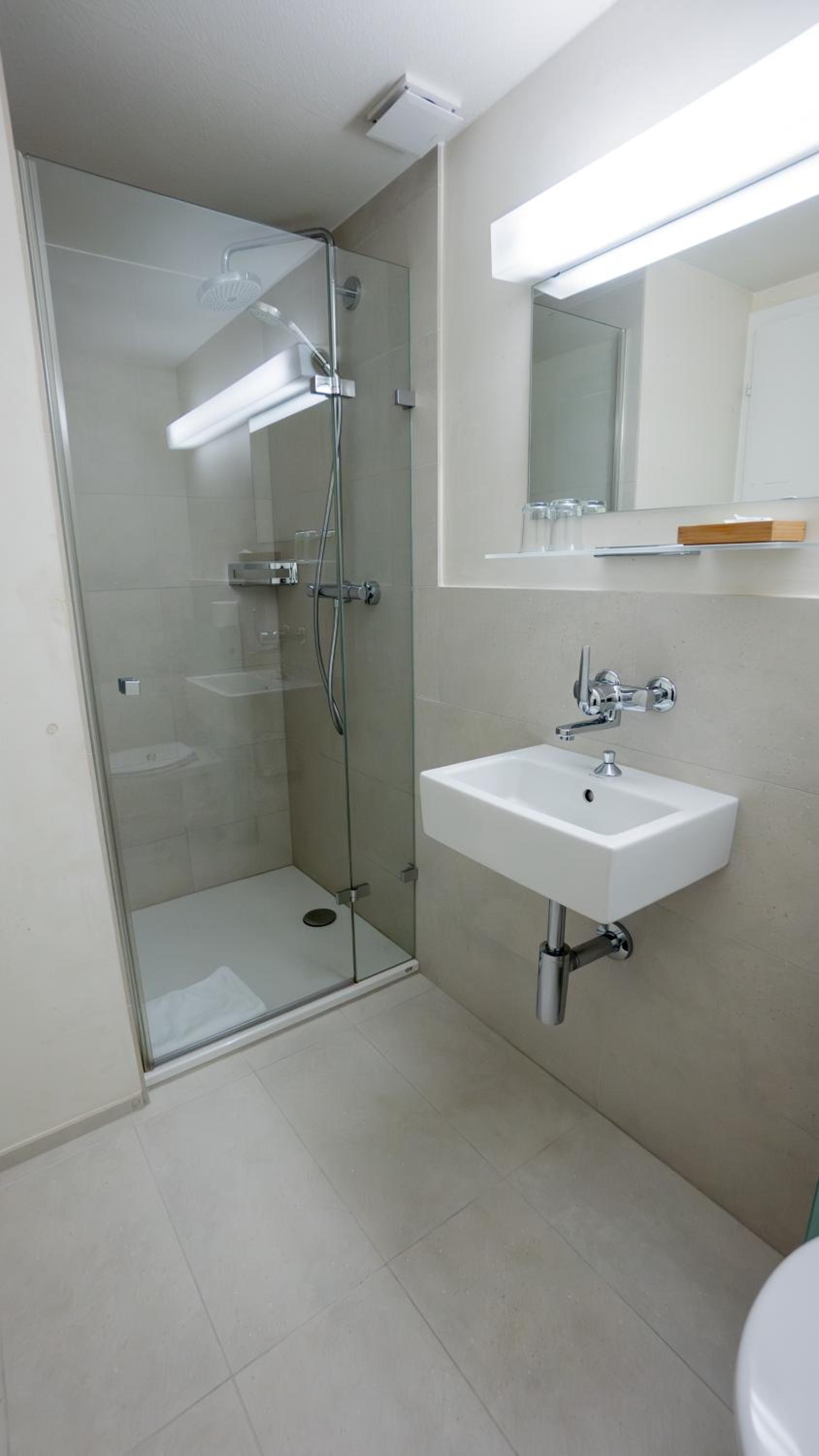 Double Room - Photo 19