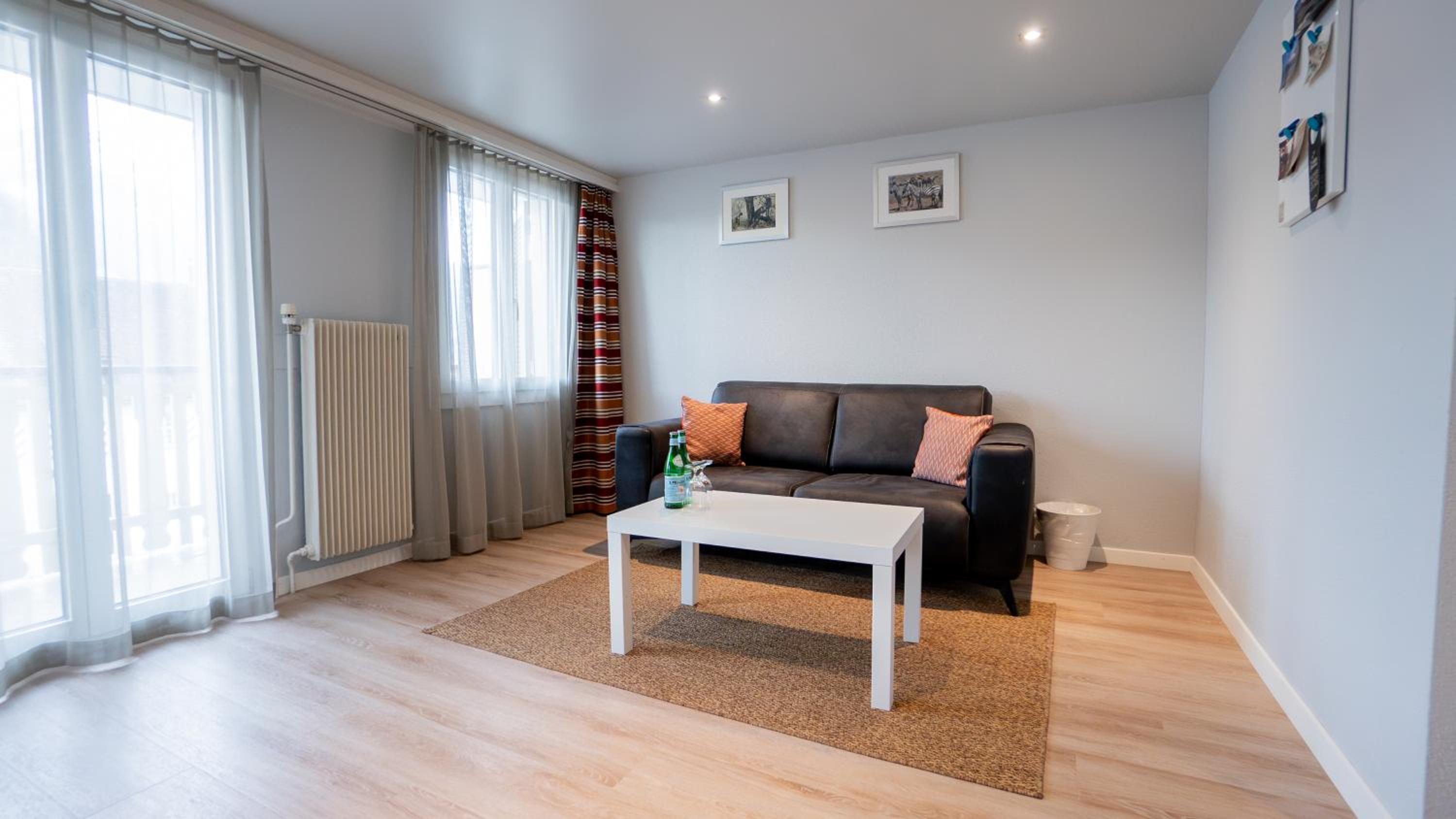 Double Room - Photo 17