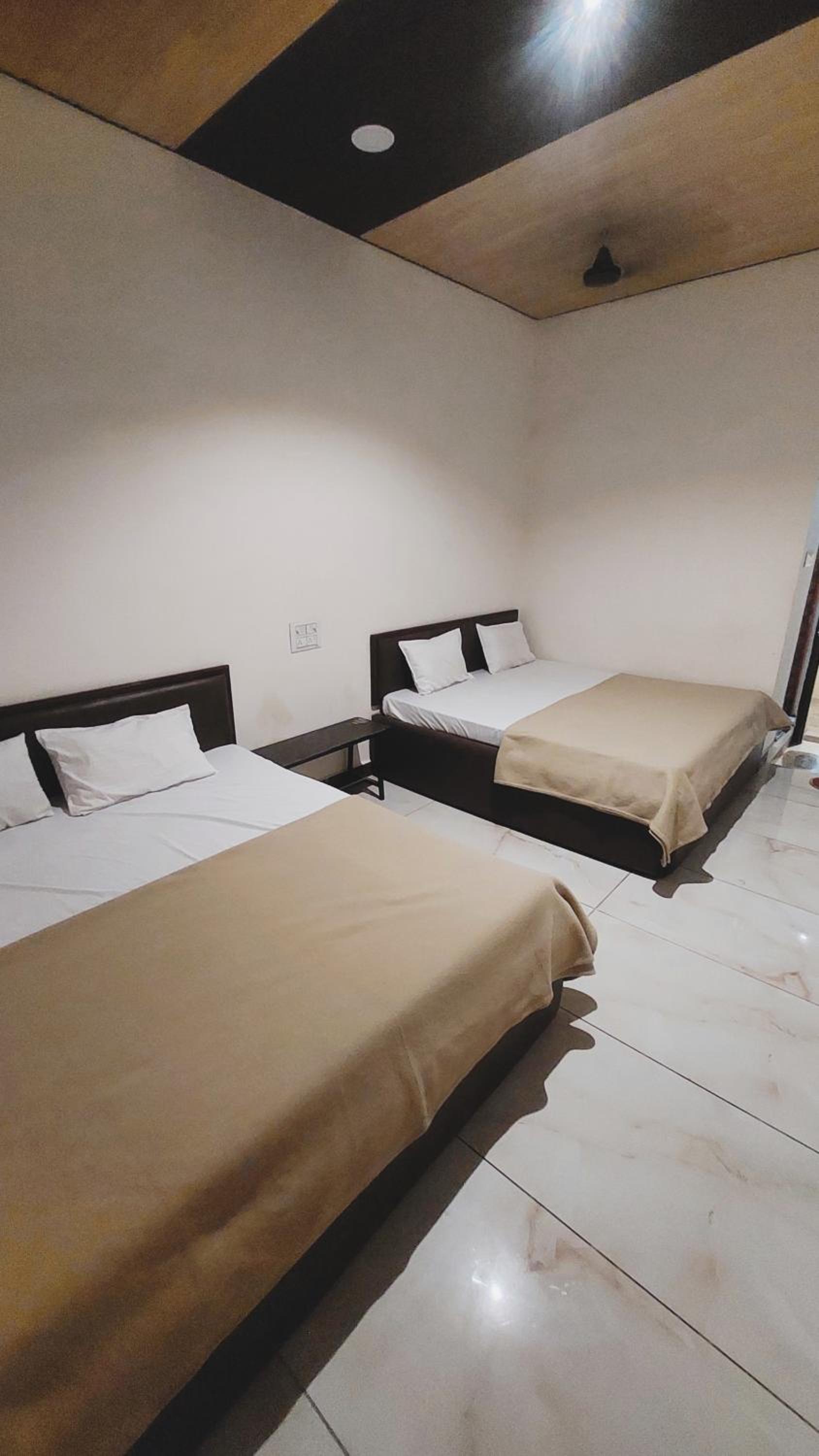Superior Double Or Twin Room photo 1