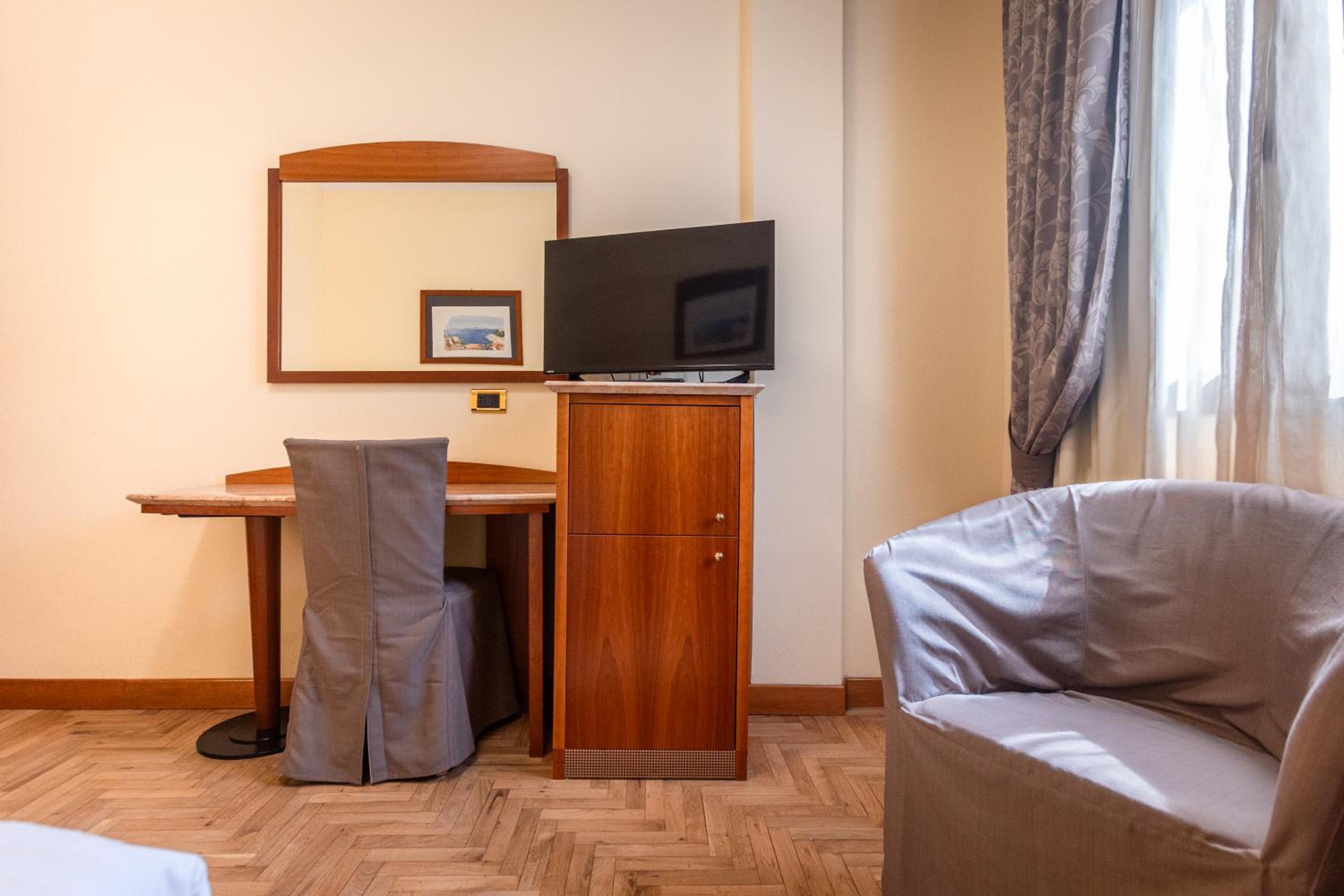 Economy Single Room photo 2