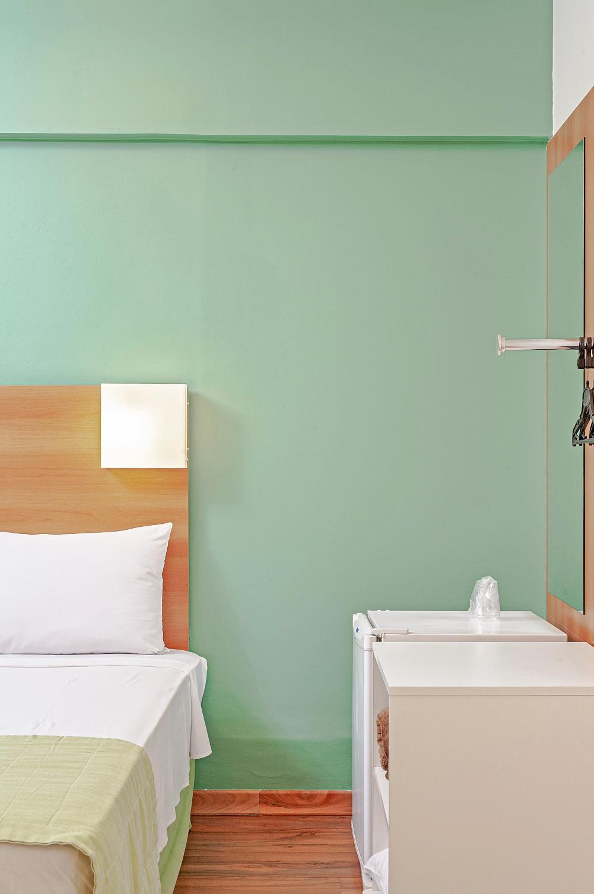 Double Room - Disability Access - Photo 6