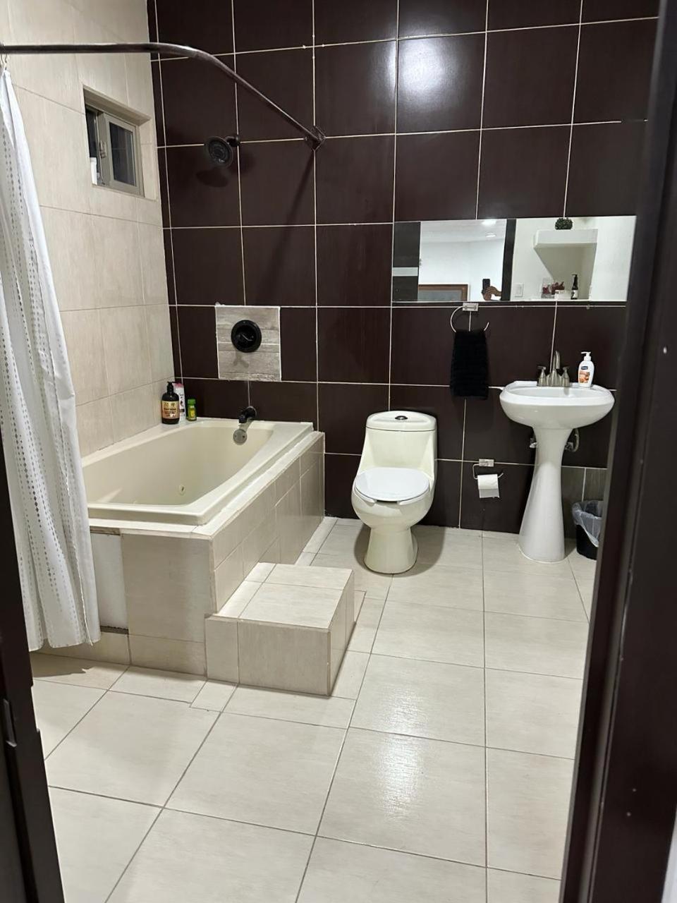 Double or Twin Room photo 3