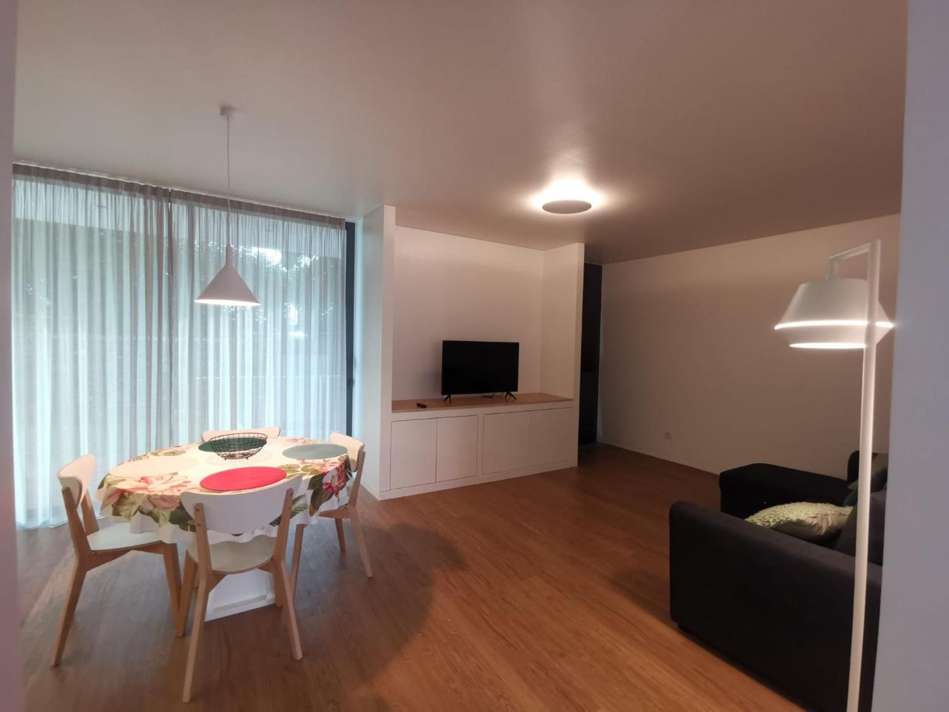 One-Bedroom House photo 1