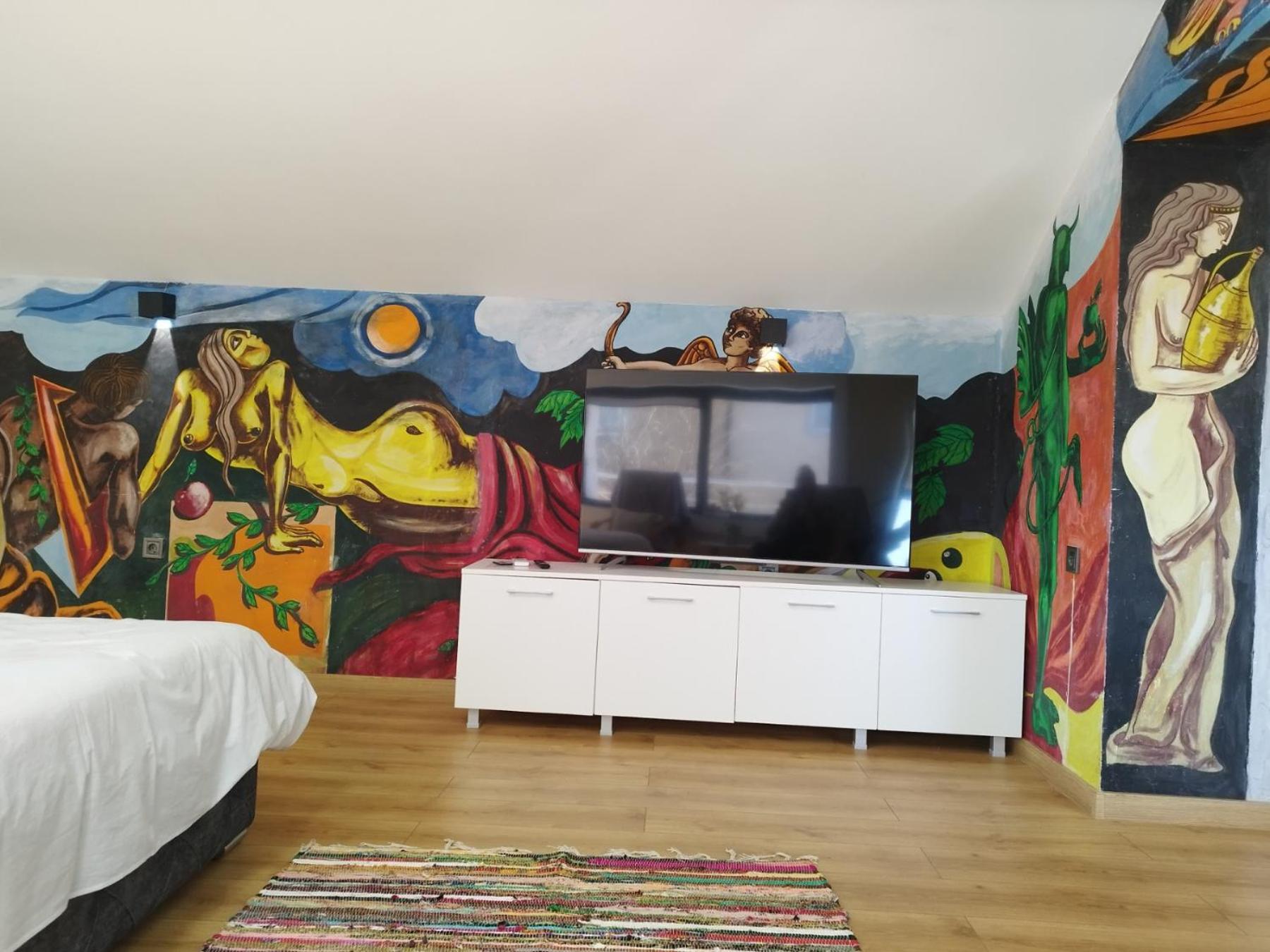 Two-Bedroom Apartment photo 3