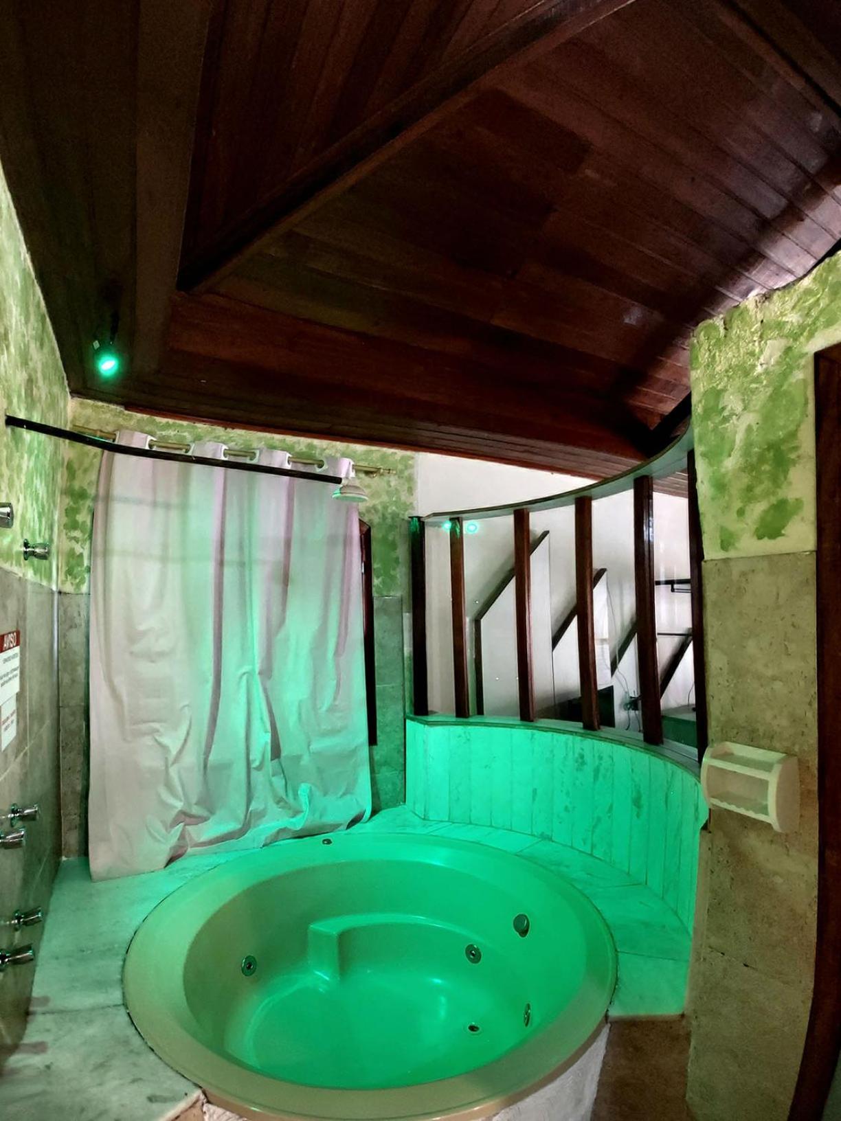 Deluxe Double Room with Spa Bath  photo 2