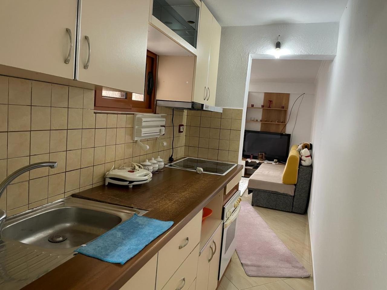 Large Double Room photo 2