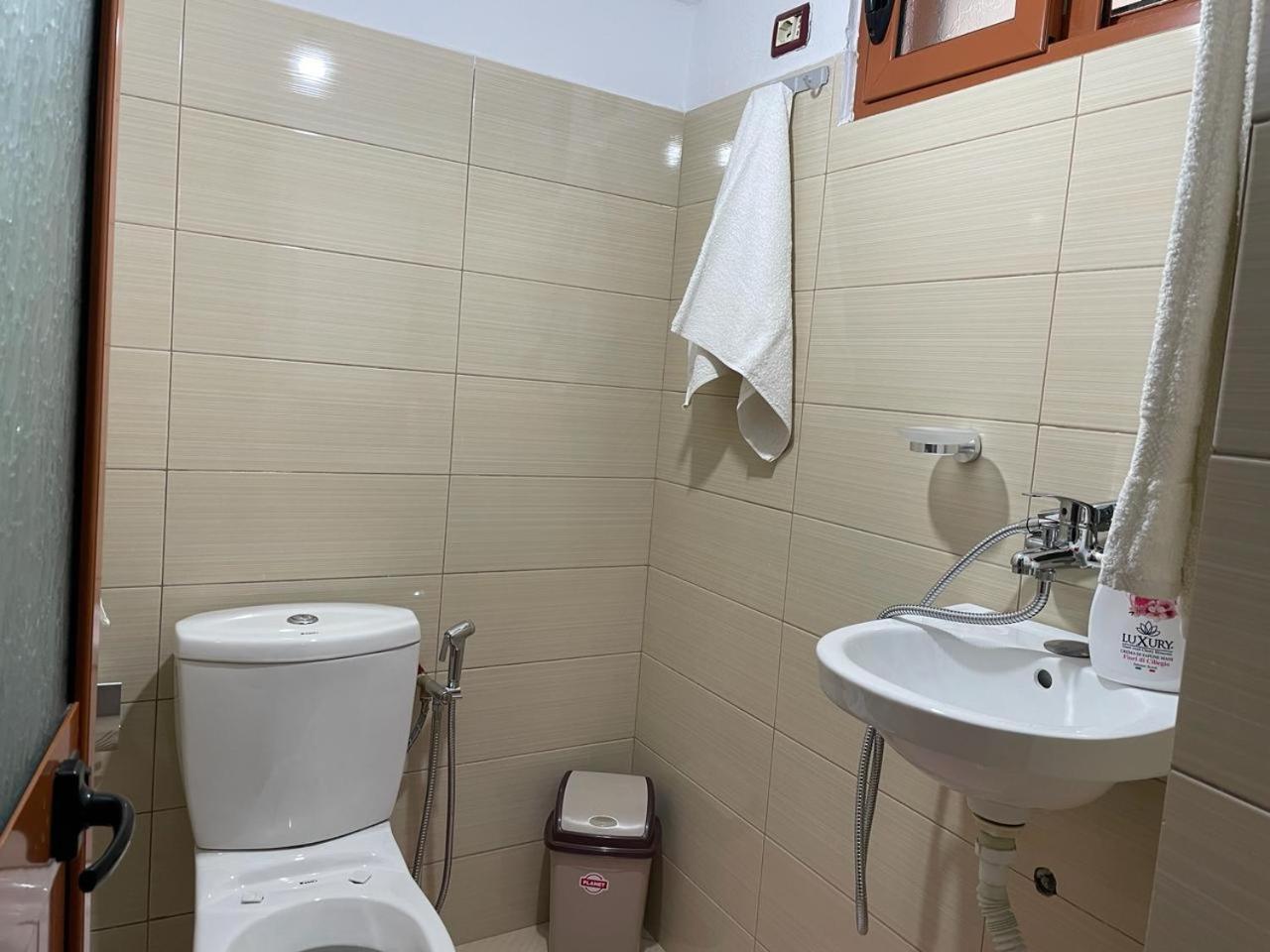 Large Double Room photo 3