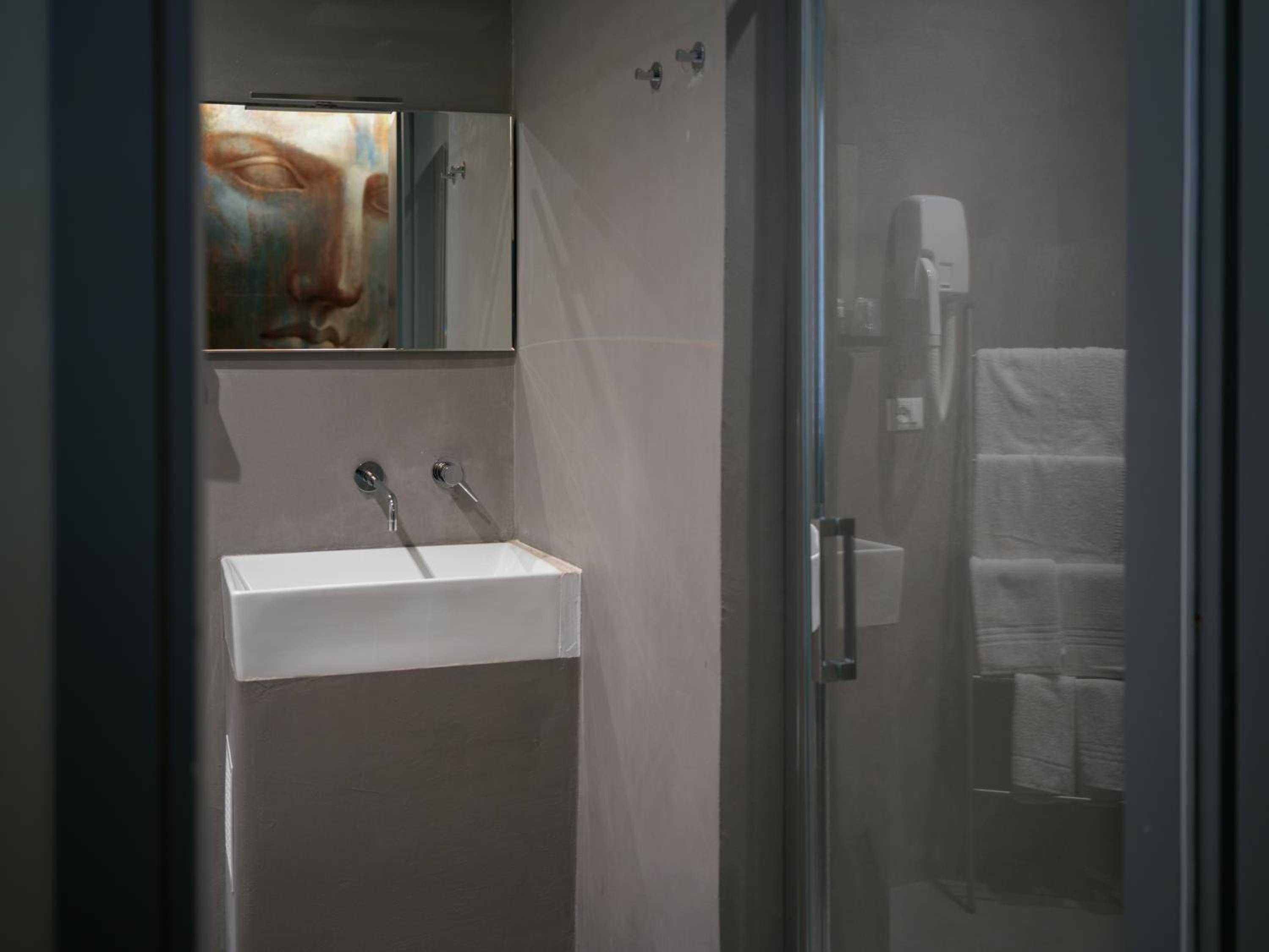 Double Room with Balcony photo 3