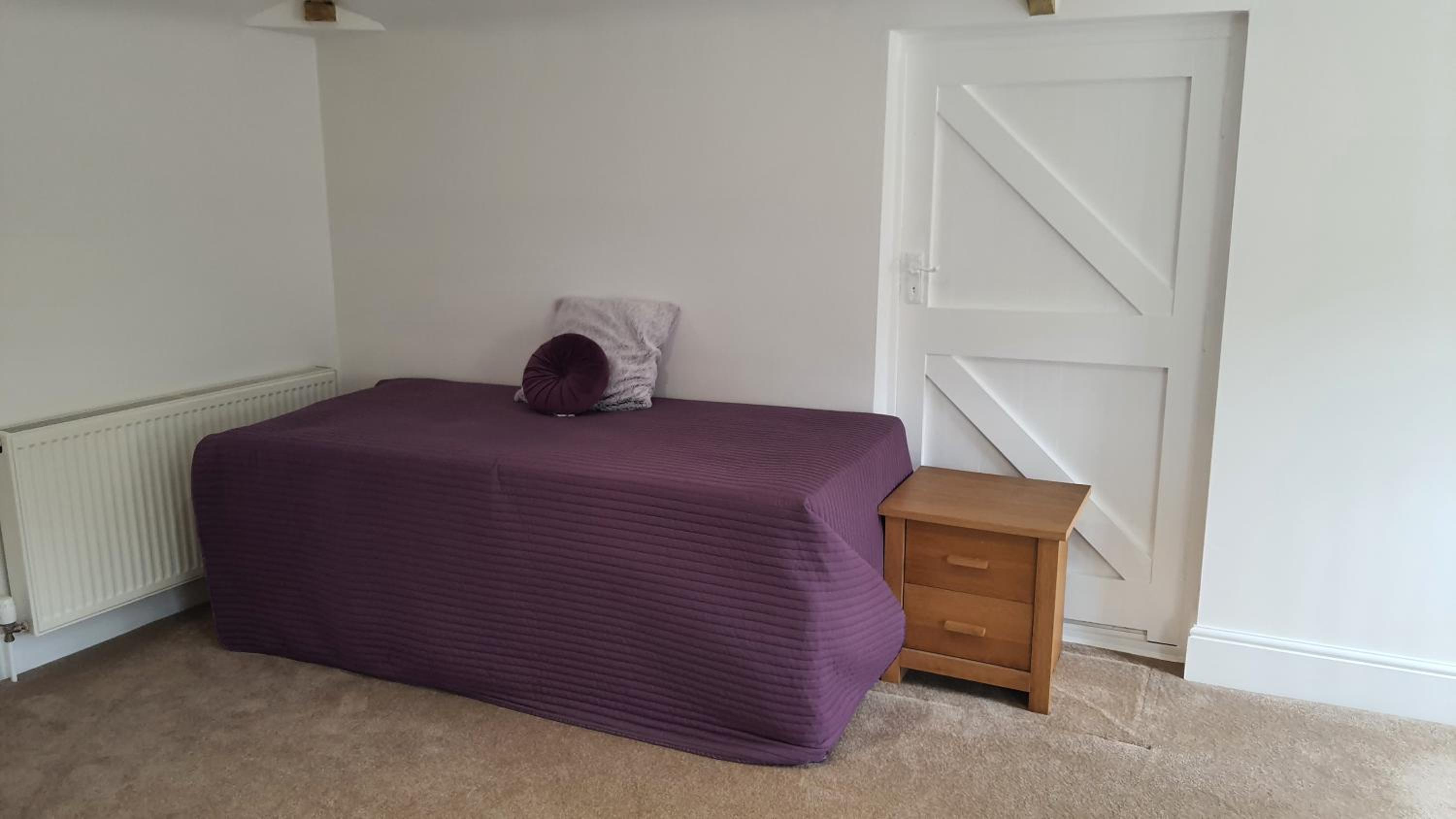 One-Bedroom House - Photo 40
