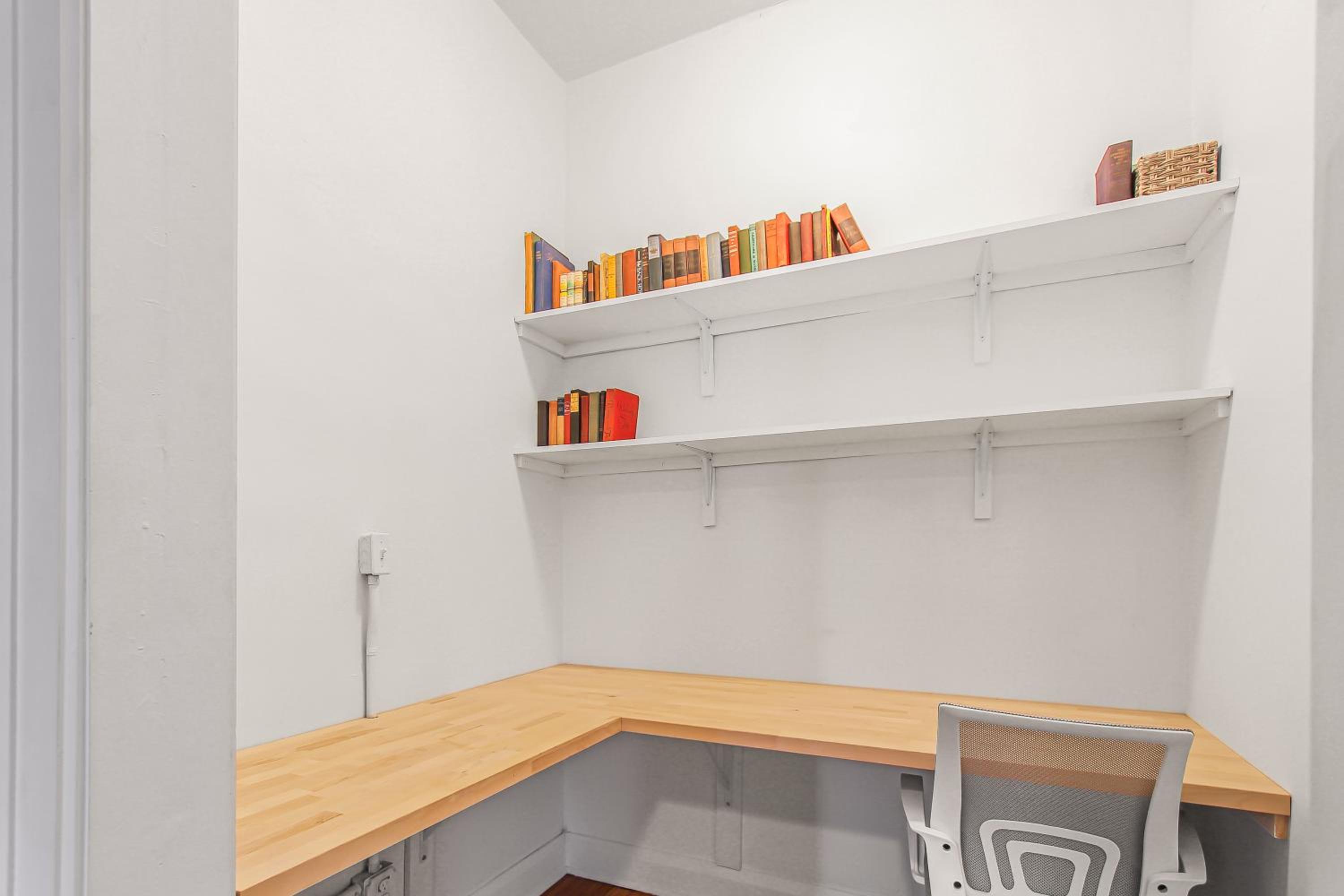 Apartment photo 3