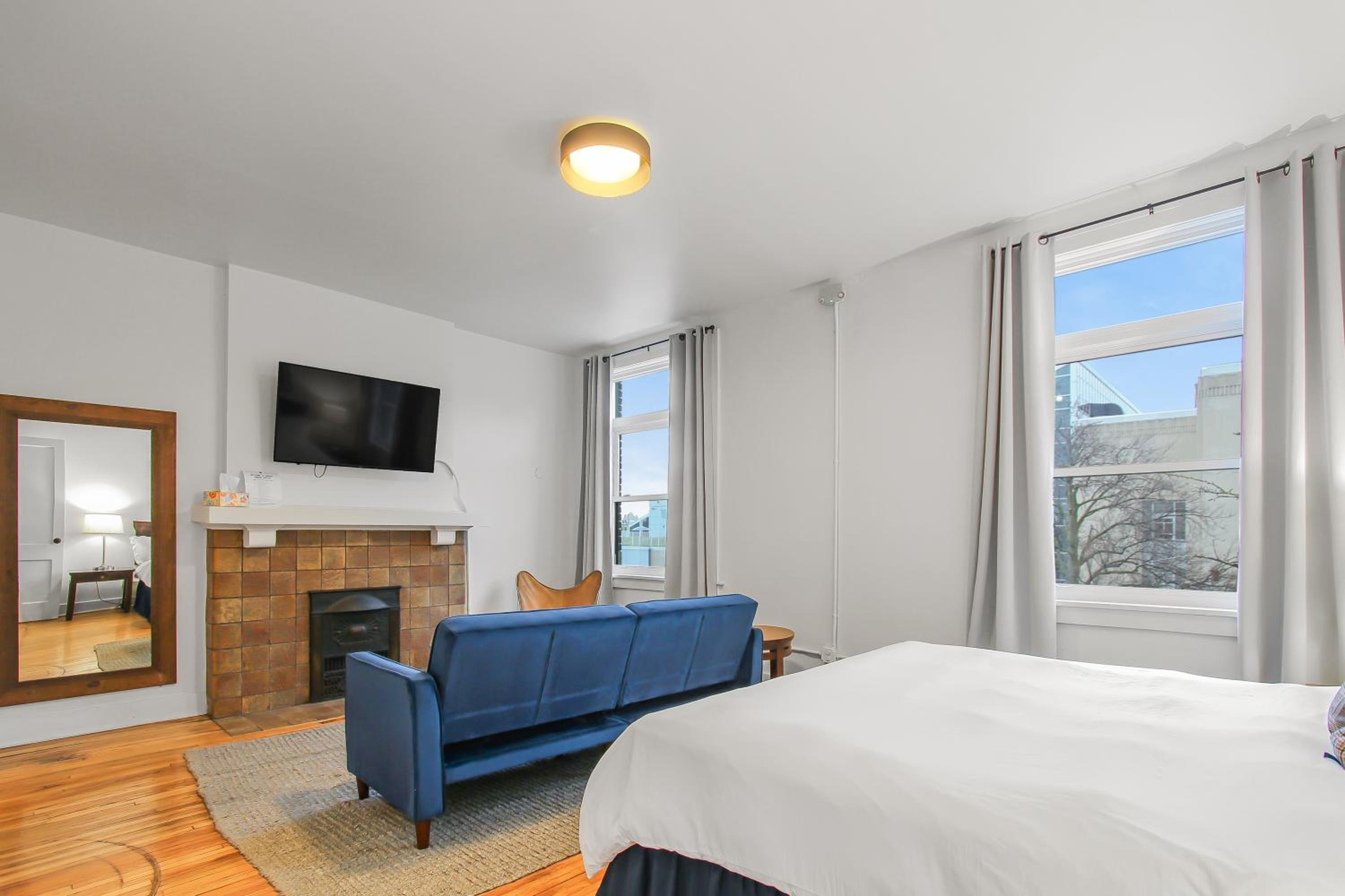 Apartment photo 3