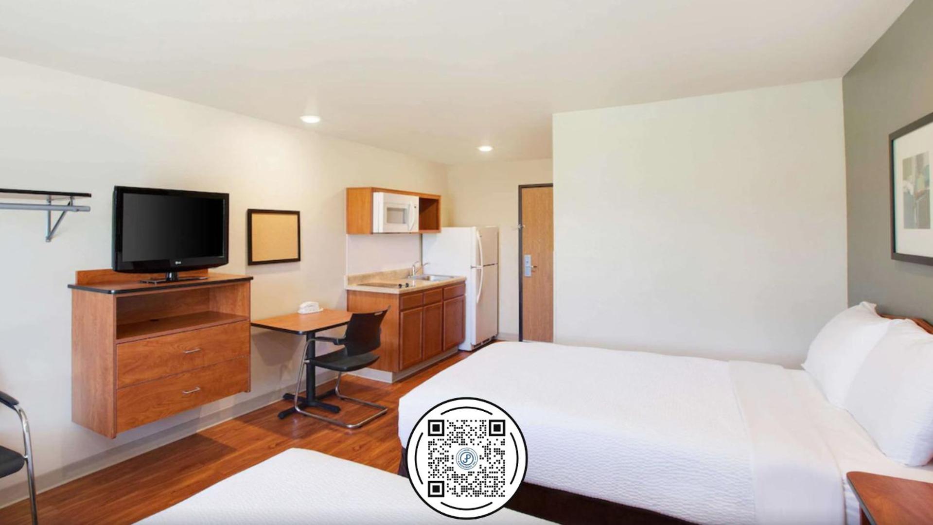 Double Room with Two Double Beds - Non-Smoking photo 1