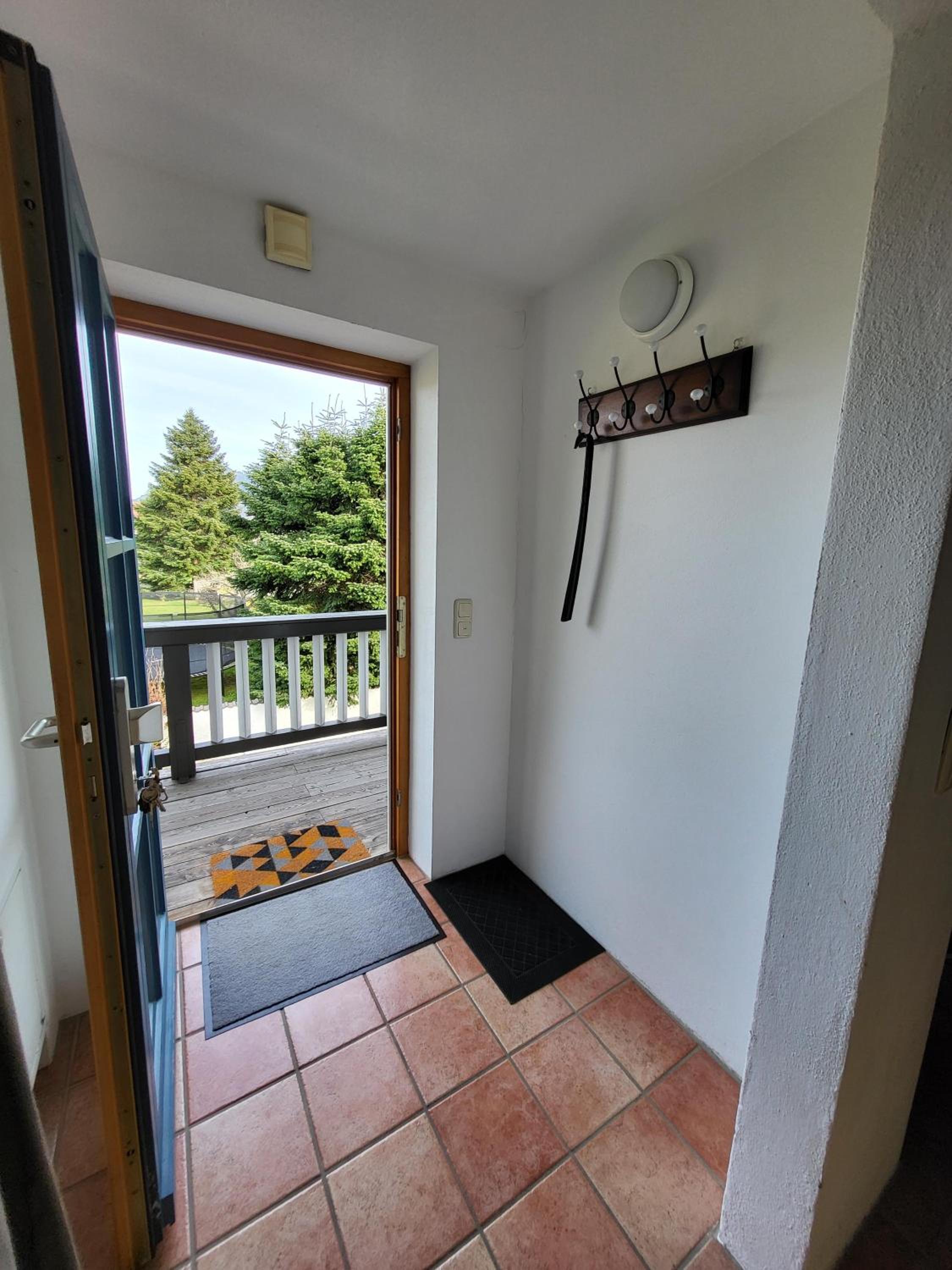 Apartment with Balcony photo 3