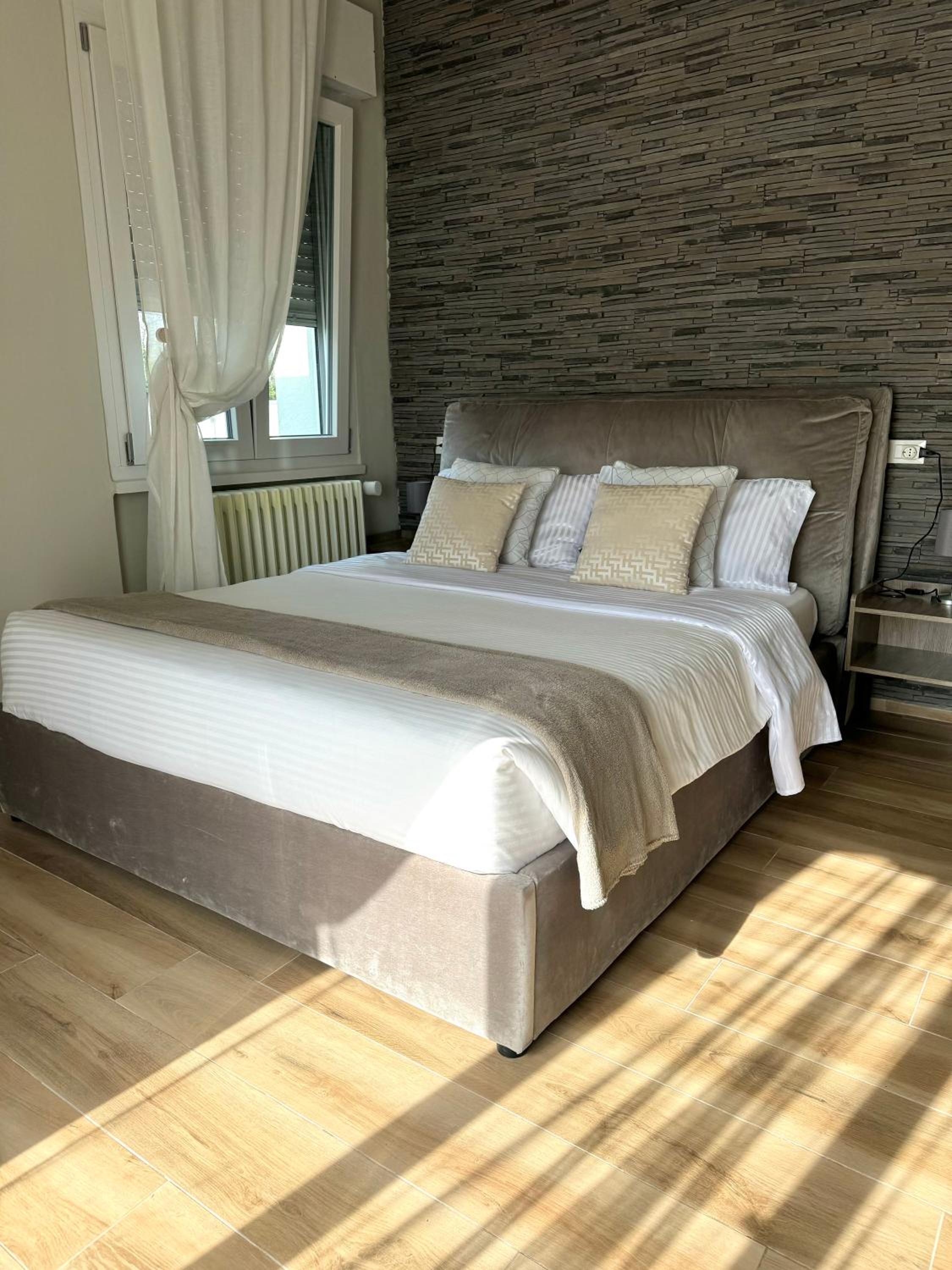 Double Room With Balcony