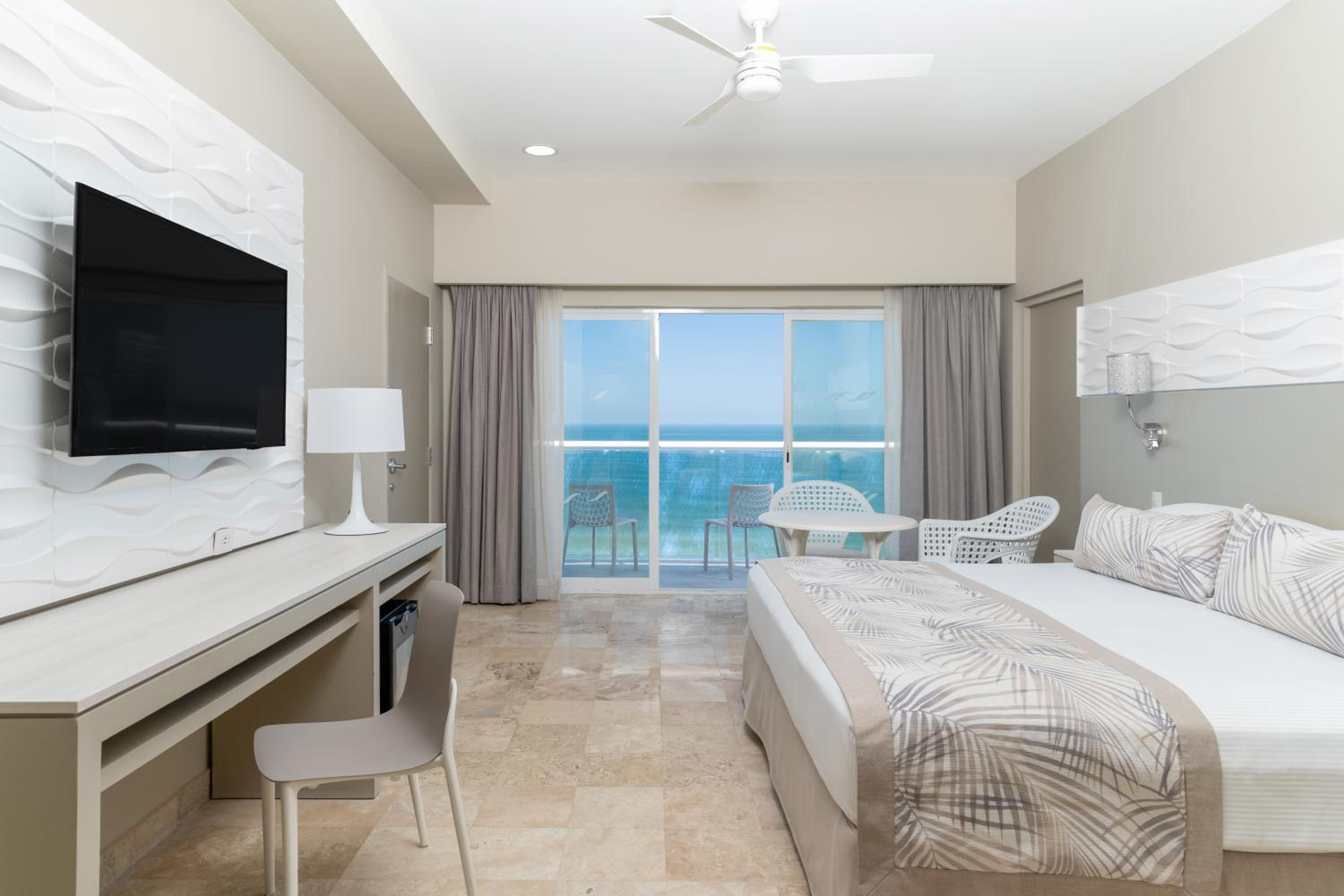 Deluxe Ocean View King