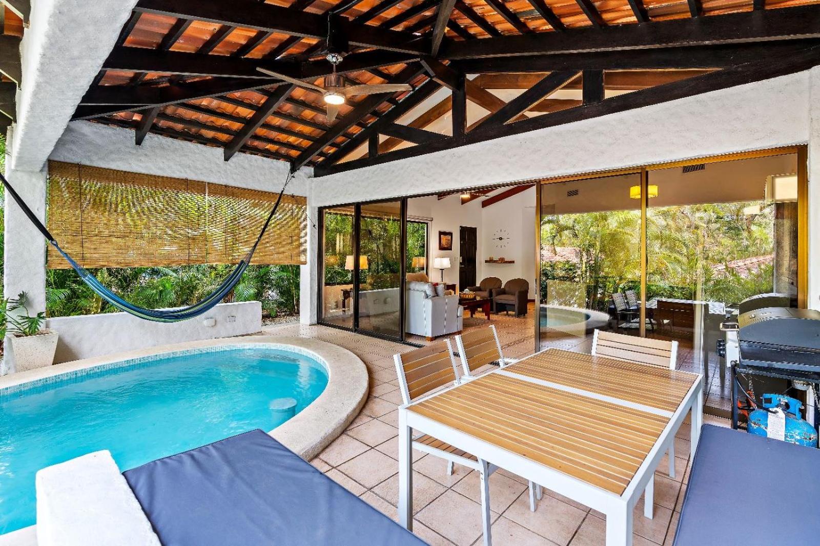 Three-Bedroom Villa photo 1