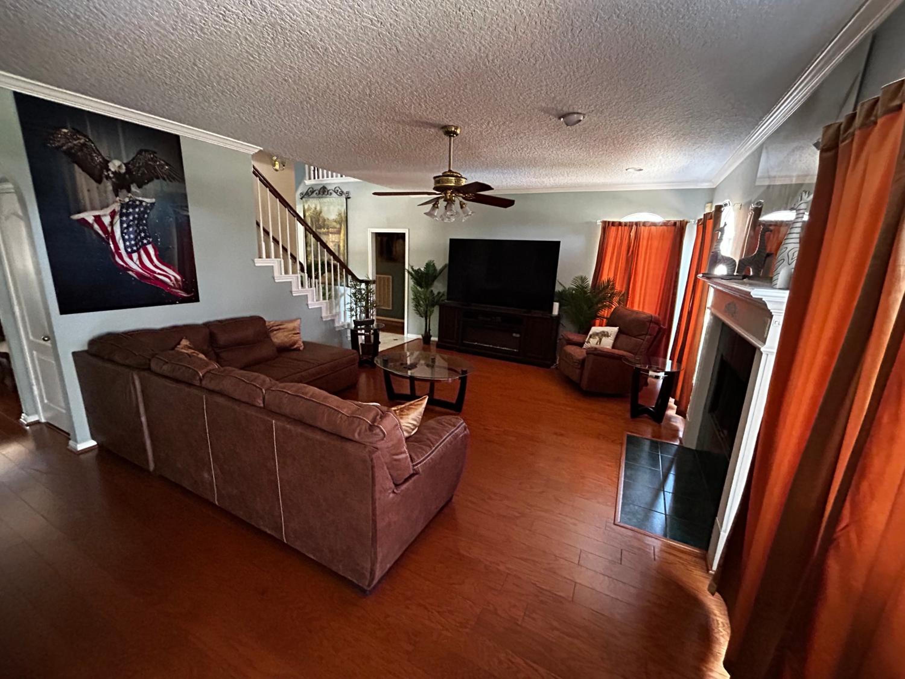 Four-Bedroom House photo 1