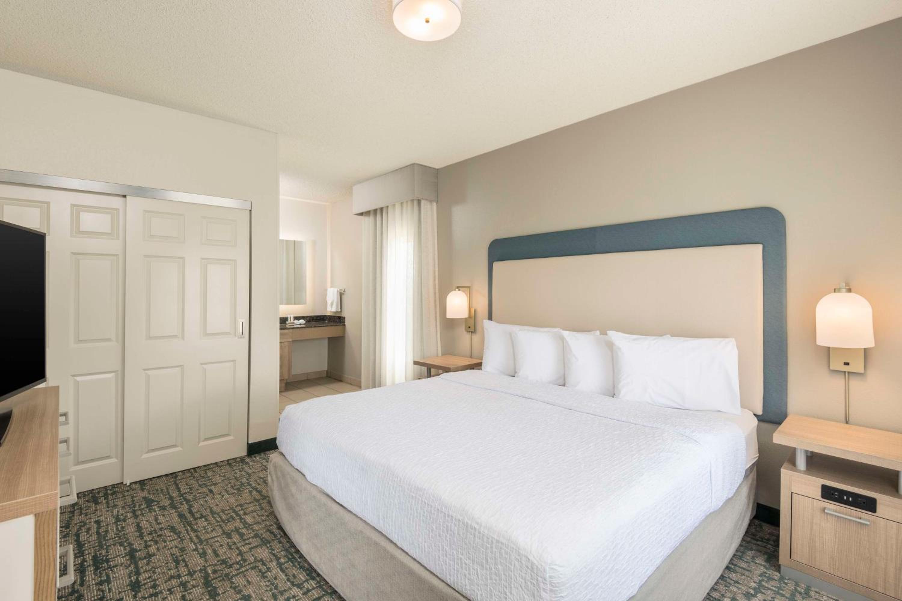 Two-Bedroom King Suite - Non-Smoking