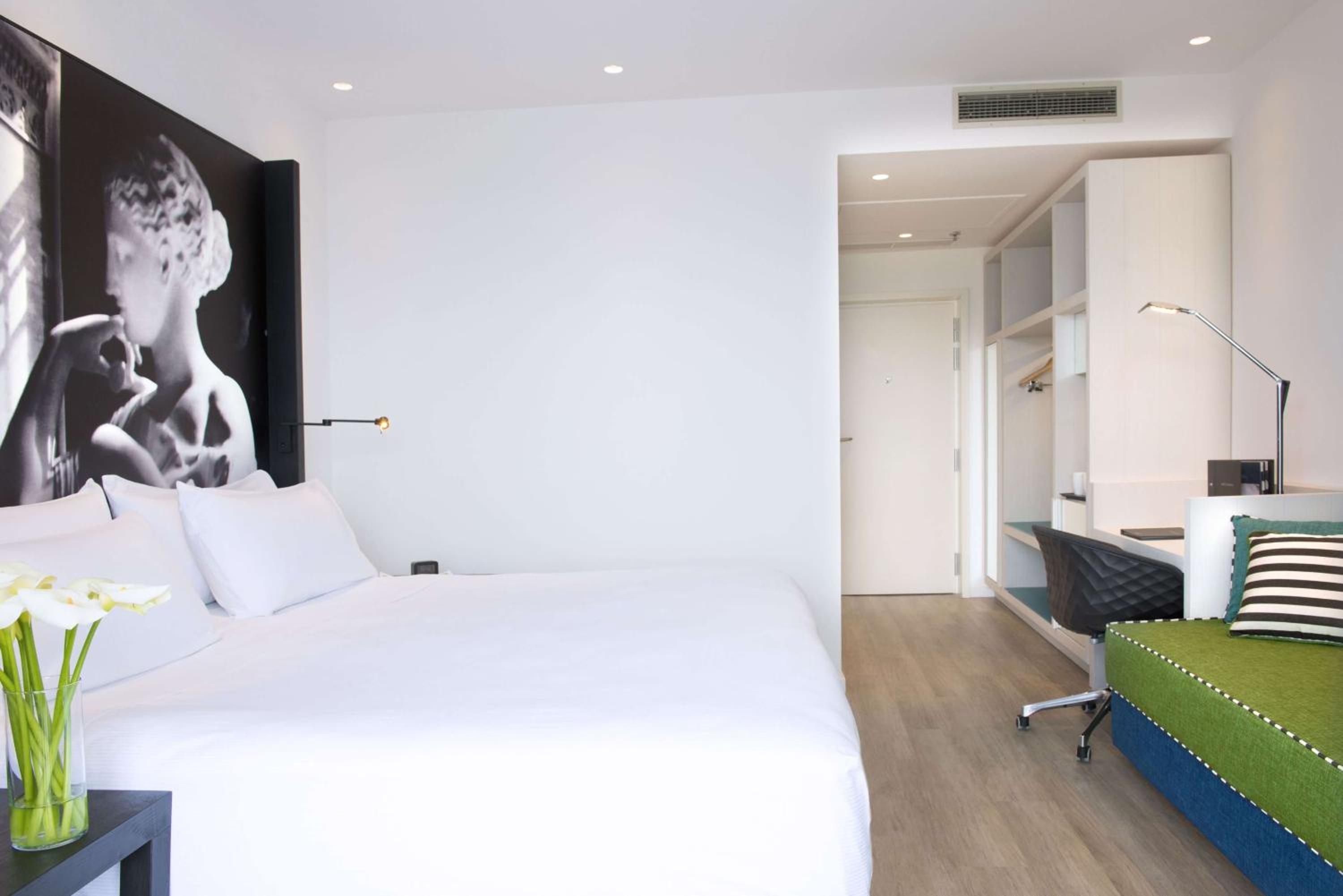 Superior Triple Room with Sea View
