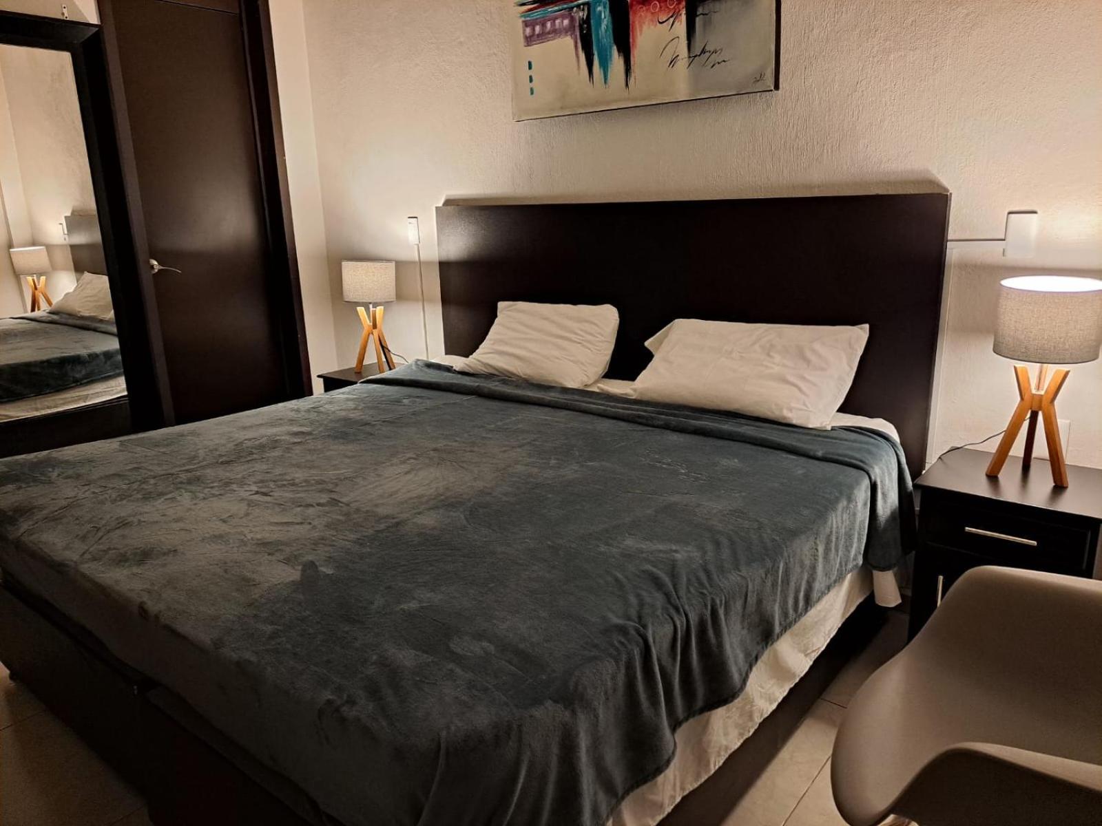 Deluxe King Room photo 3