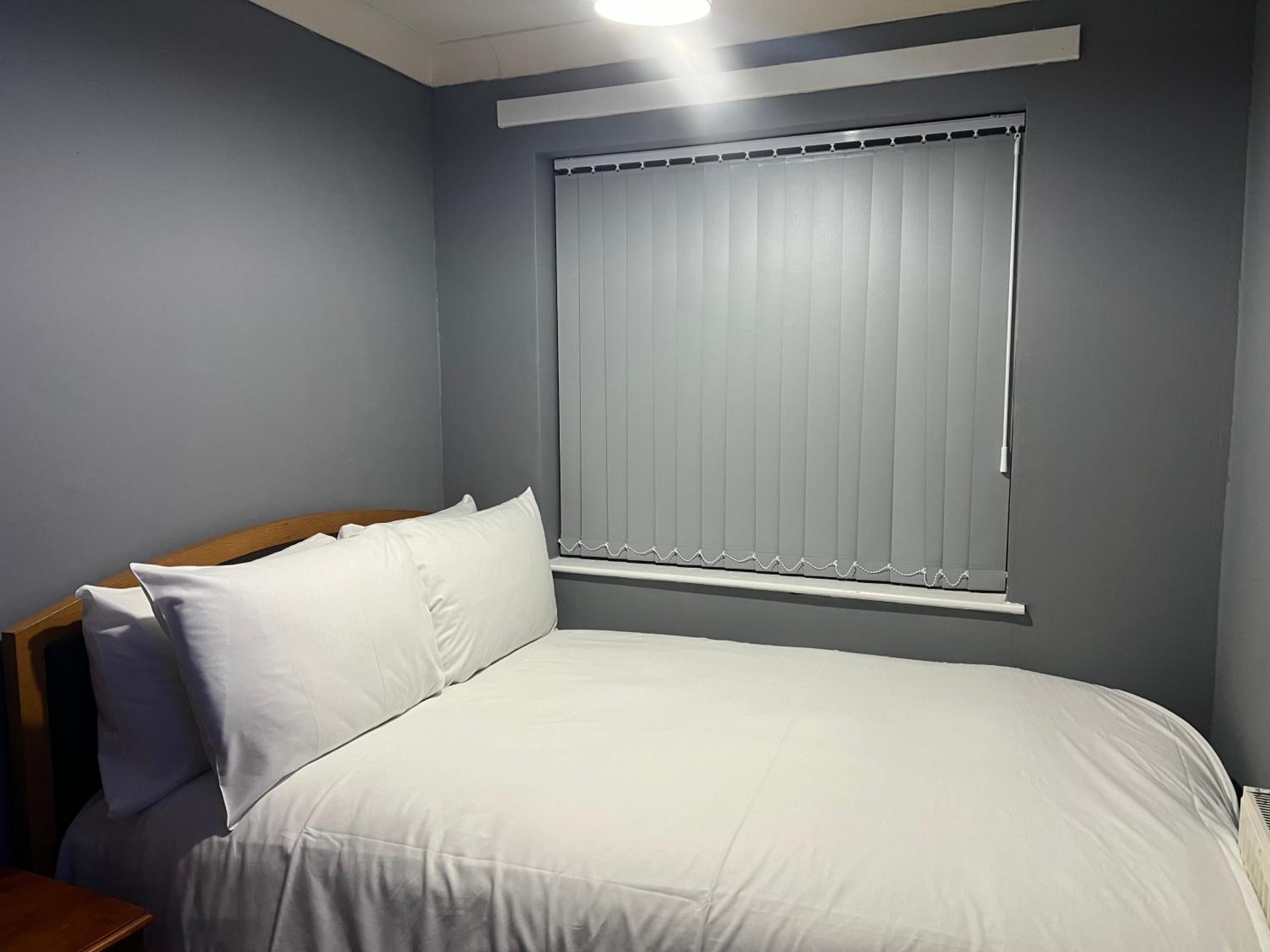 Budget Double Room photo 1
