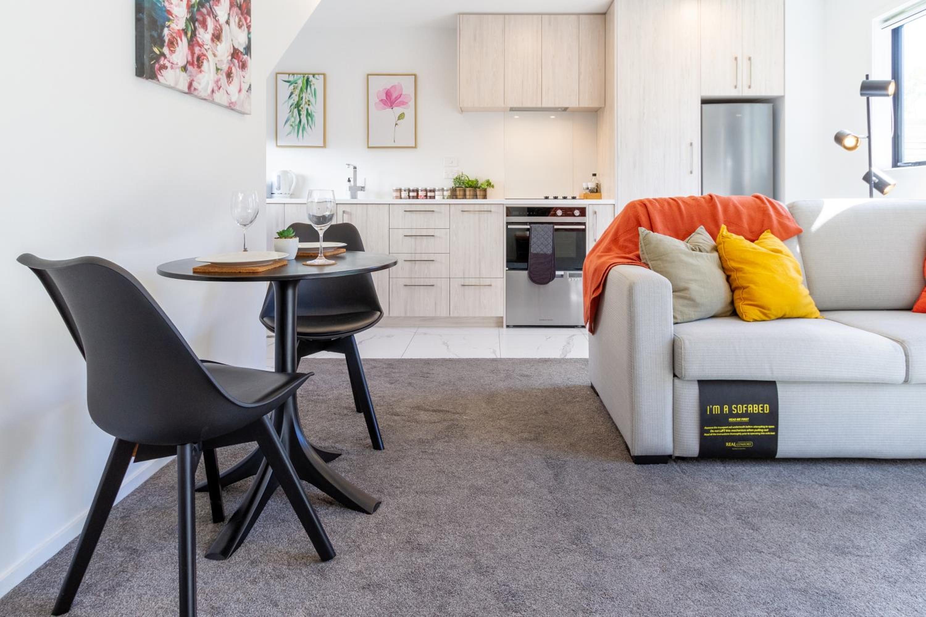 One-Bedroom Apartment - Photo 25