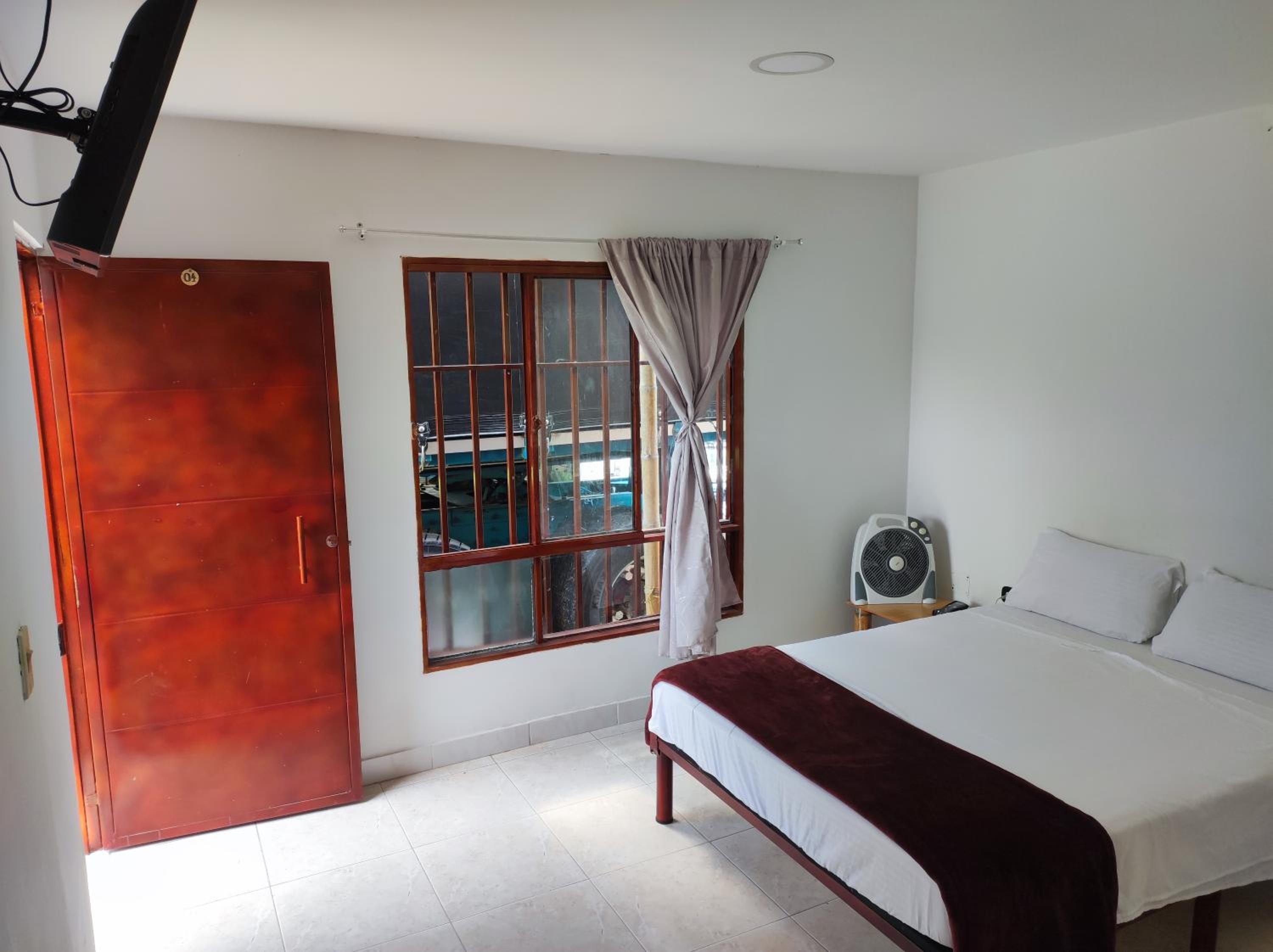 Double Room With Private Bathroom photo 1