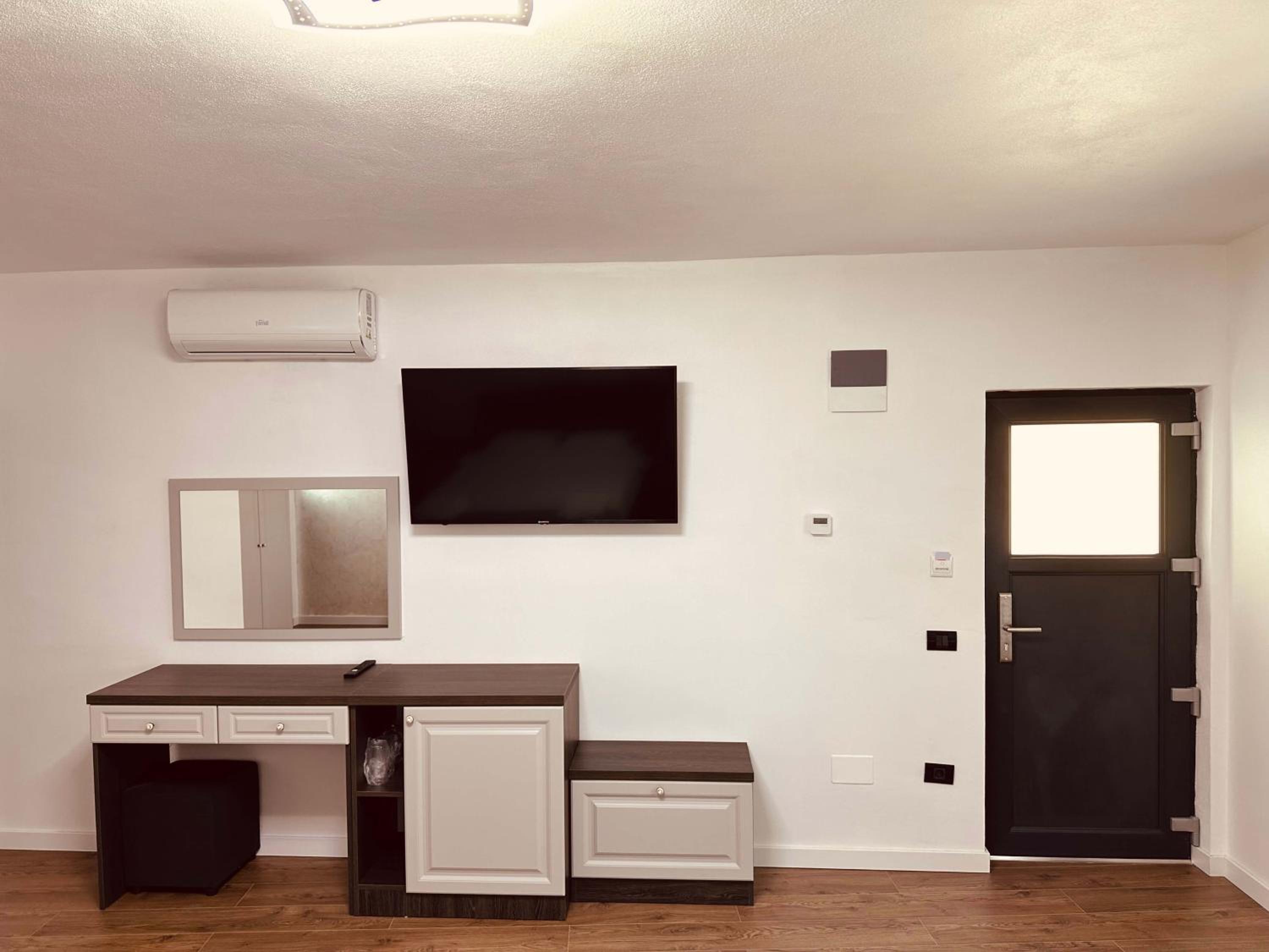Quadruple Room photo 3
