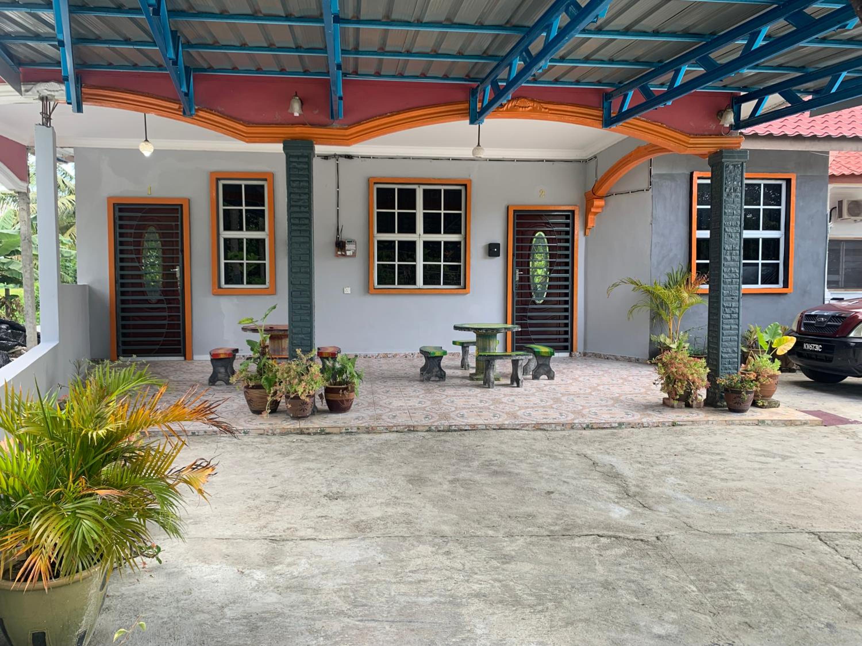 Three-Bedroom House photo 1