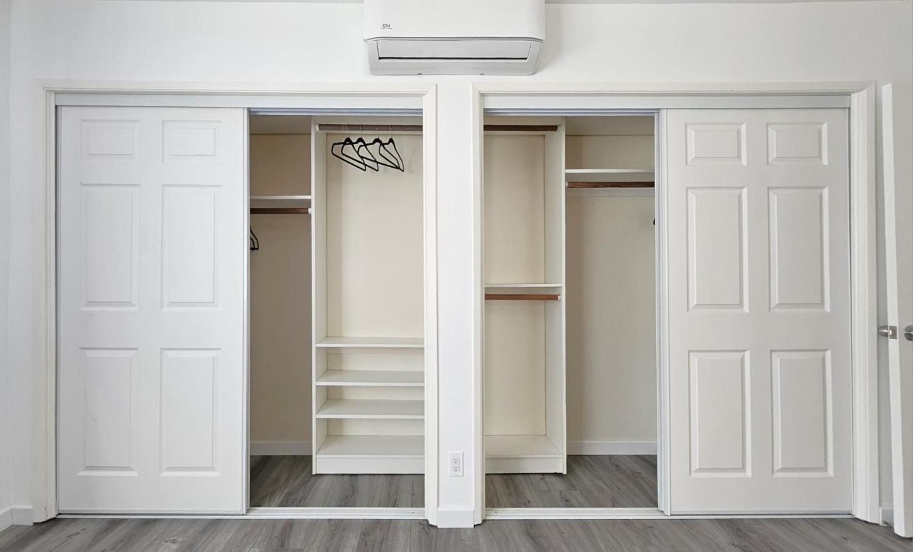 Apartment - Split Level - Photo 6
