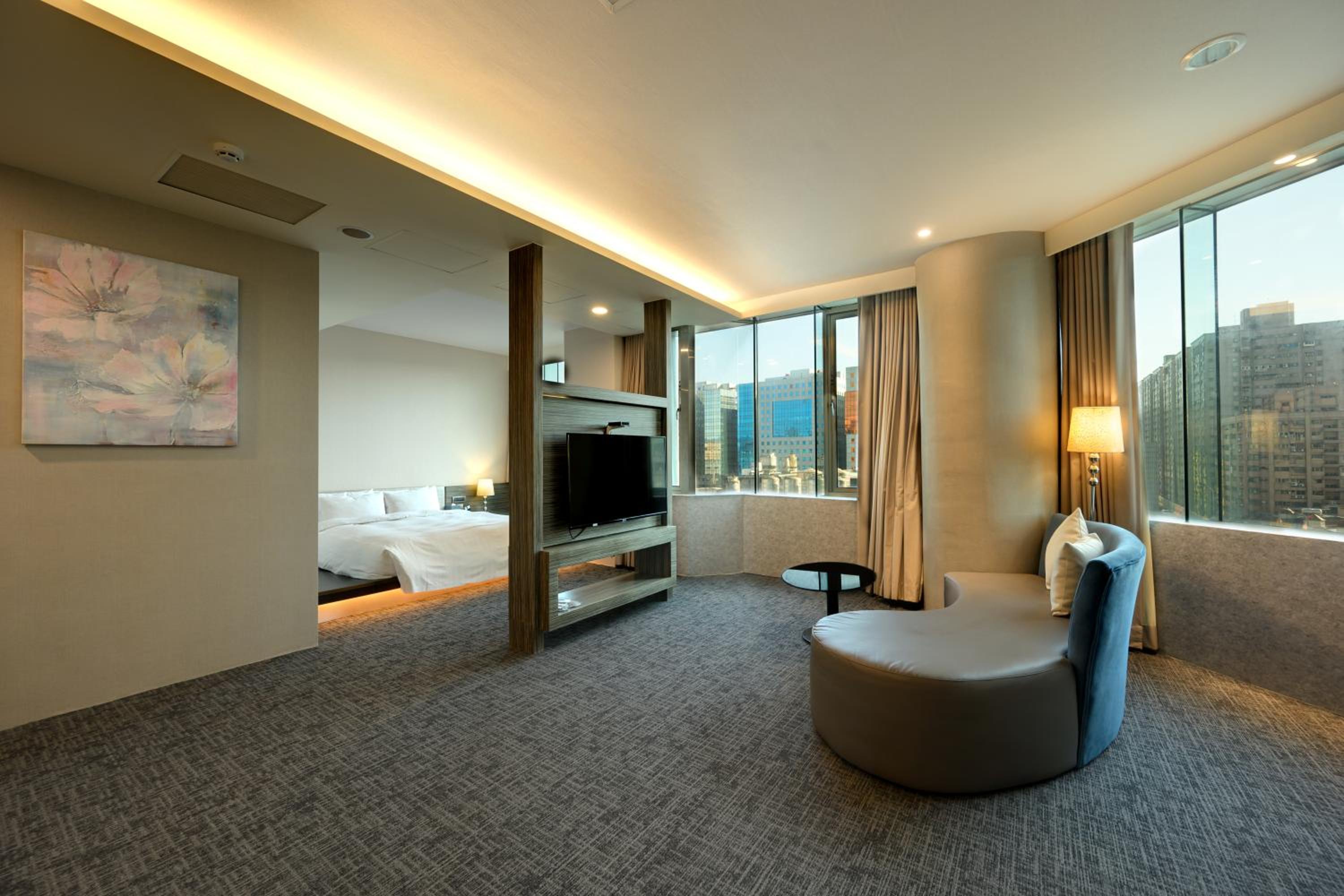 Executive Suite